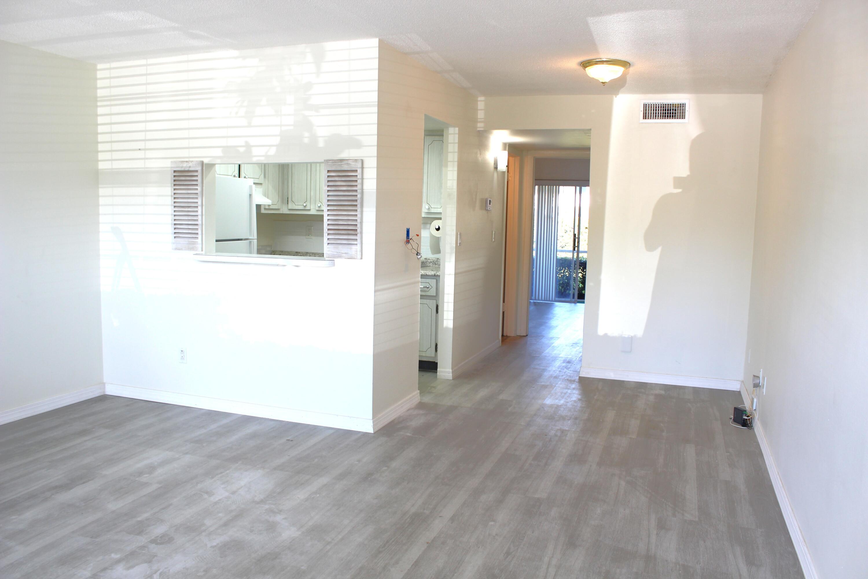 CEDAR POINTE CONDO - Residential Lease