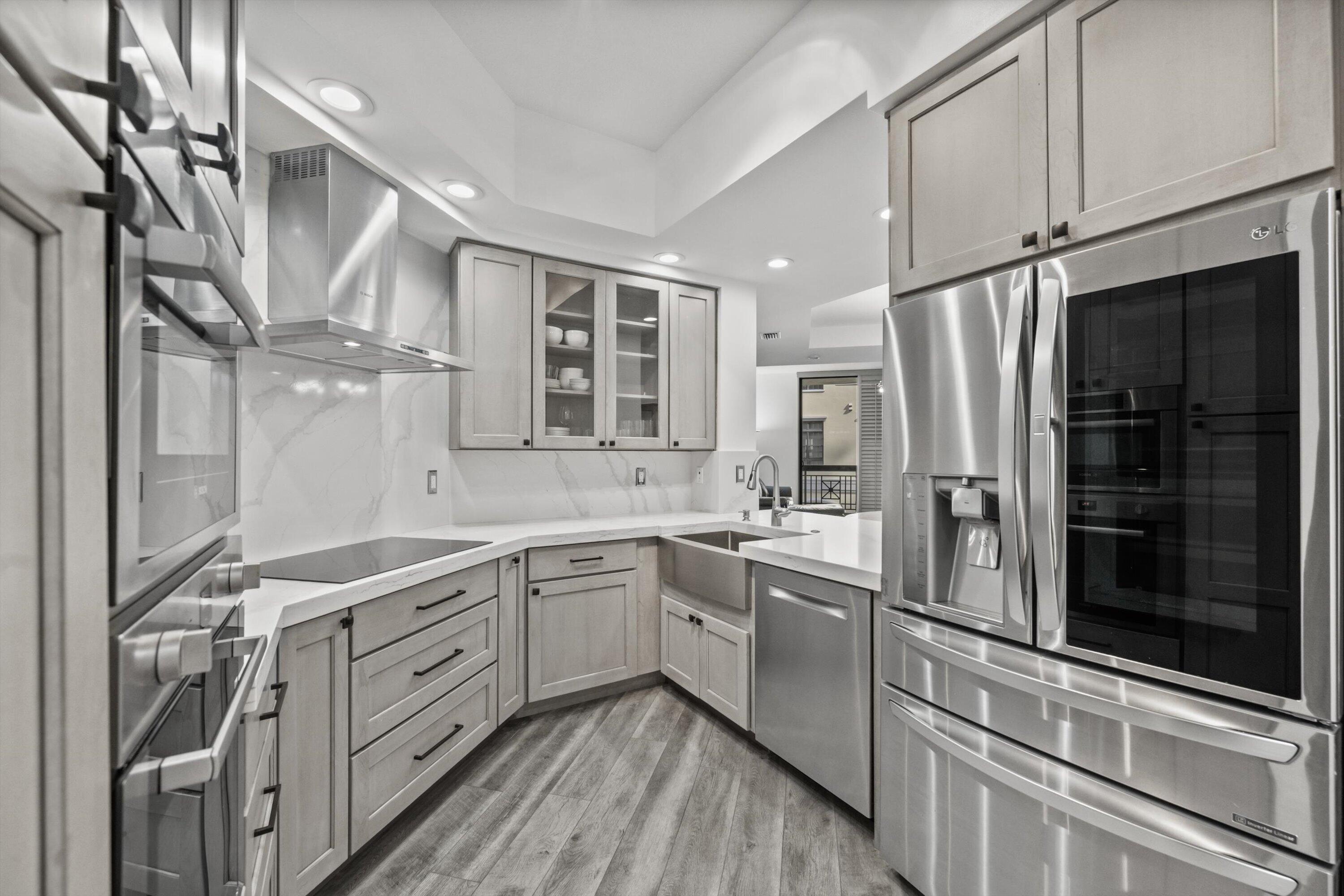 ONE CITY PLAZA - Residential