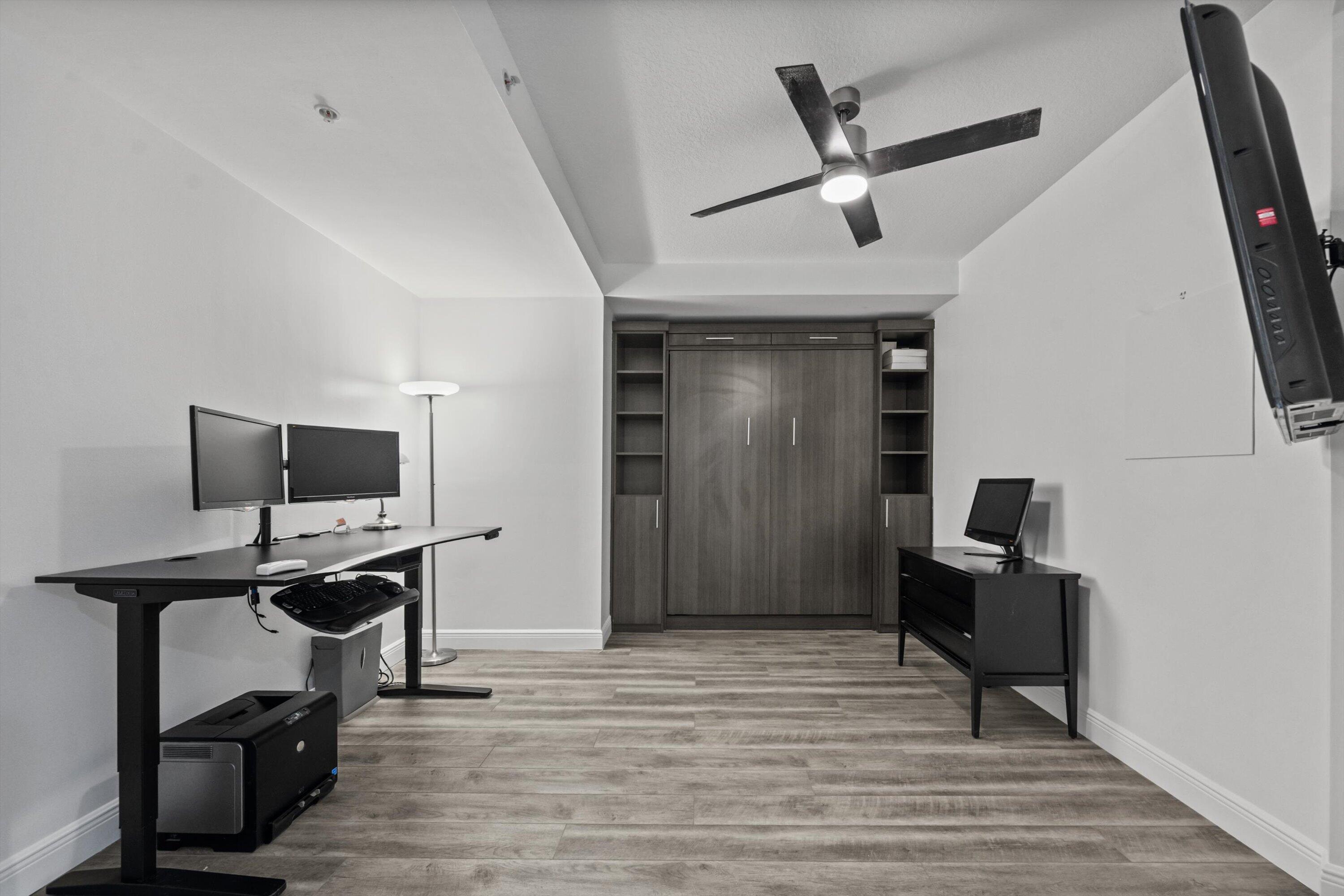 ONE CITY PLAZA - Residential