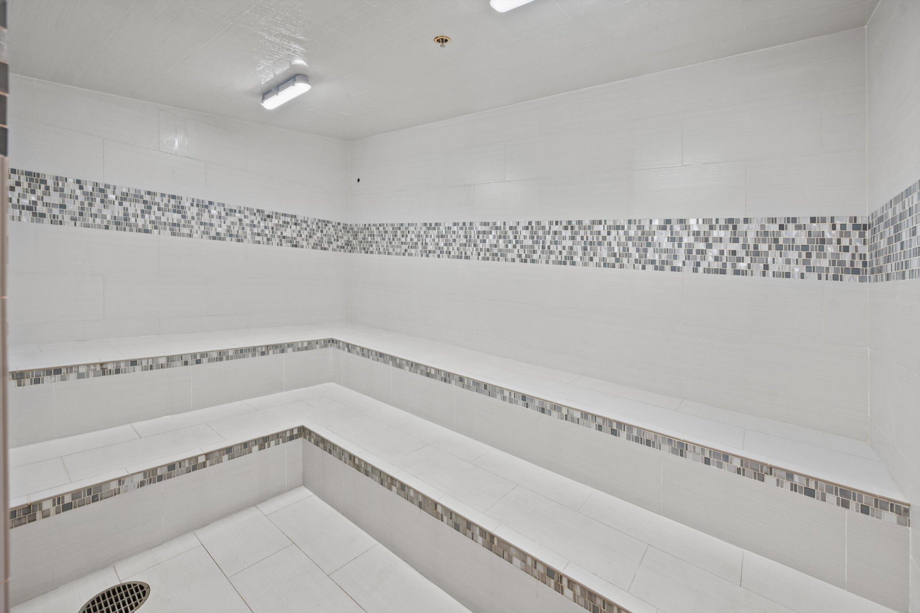 ONE CITY PLAZA - Residential