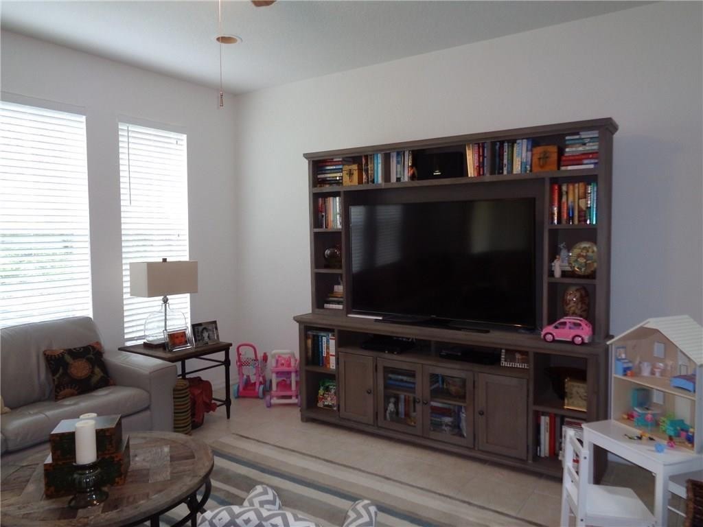 Heron Bay South 167-44 B - Residential Lease