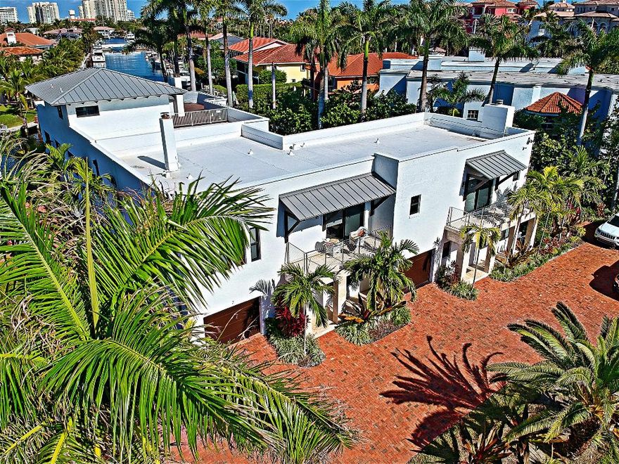 Perfect Property for Investor to Live & Play on the Water with additional income producing property! The location is just perfection! Across street from Beach w/ deeded Beach Access. Minutes to Downtown Delray & Boca Raton! Ideal for Owner Resident Investor. 4 Town Homes, 4 1 Car Garages. Heated Pool, Private Patios, Common Patio, Lush Landscaping, Generous Parking, 50 Ft Dock elec & water. We have exceptional Tenants please DO NOT walk property or disturb residents. Do Not Walk Property!
Must contact Listing agent access to property. One Of A Kind Property In This Area! Sq Footage is approx and rounded off. 
Beautiful Interiors, Fireplaces, Granite & Quartz Appointments, Wood, Porcelain & Marble Floorings, Units range from 2000 to 2500 ac sq.ft., all offer 3 bedrms, 2.5-3.5 baths.