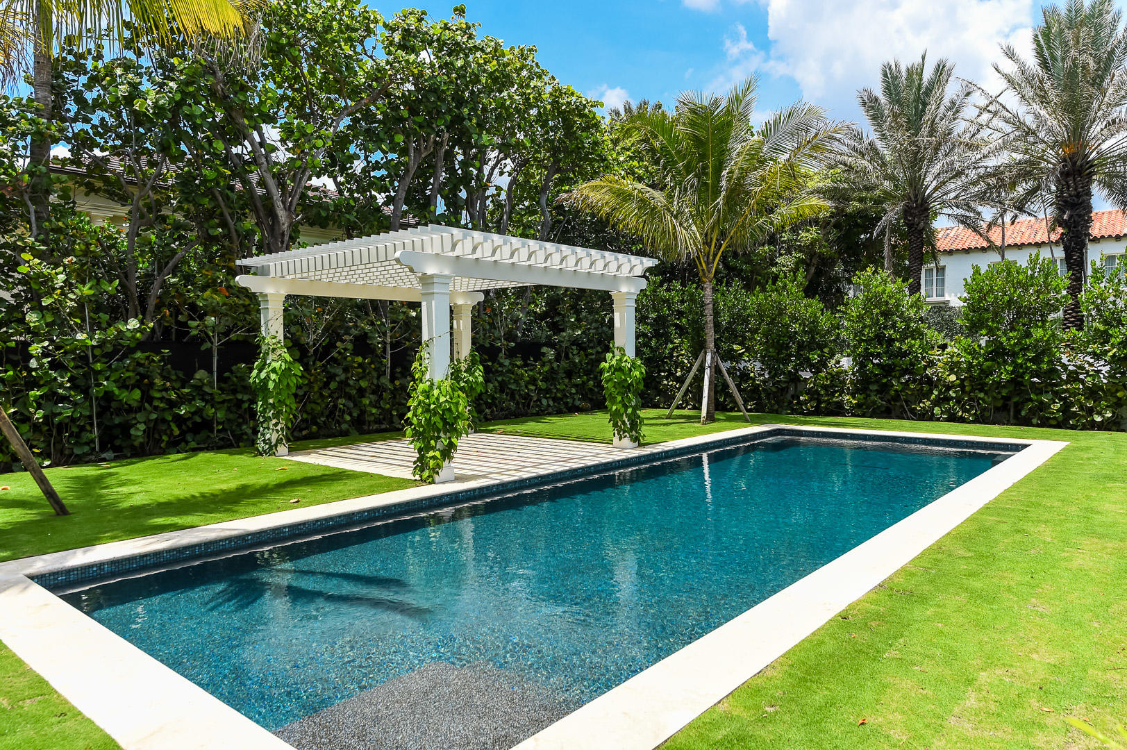 SINGER ADDITION - Residential