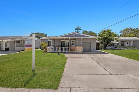 220 NW 55th St Fort Lauderdale FL 33309