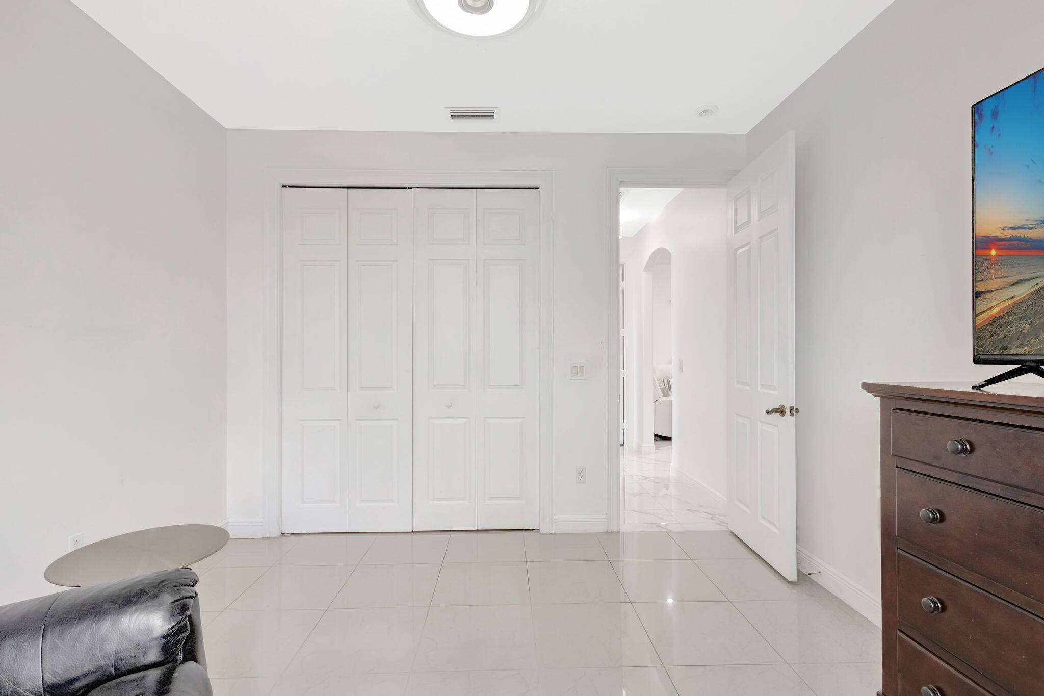 PORT ST LUCIE SECTION 11 - Residential