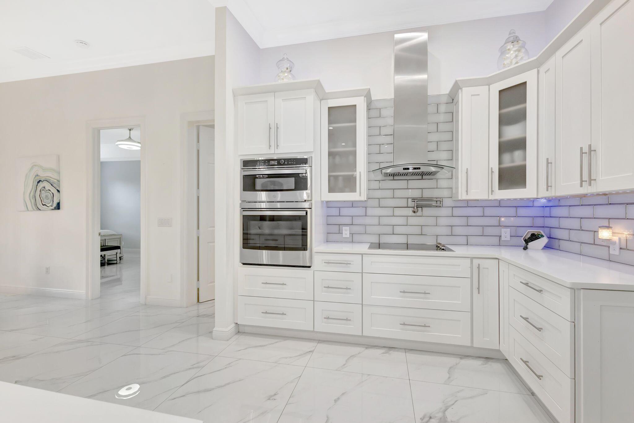 PORT ST LUCIE SECTION 11 - Residential