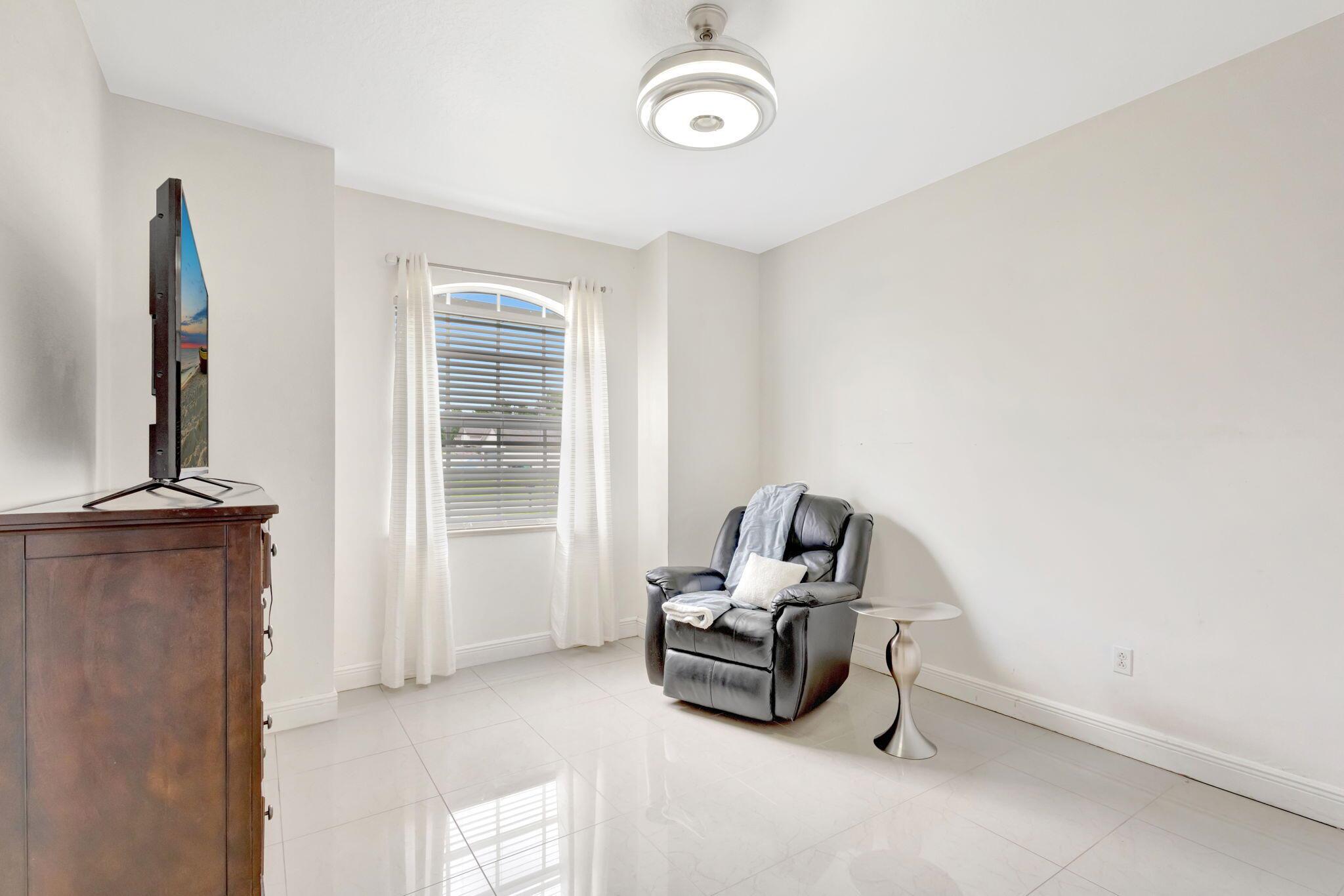 PORT ST LUCIE SECTION 11 - Residential