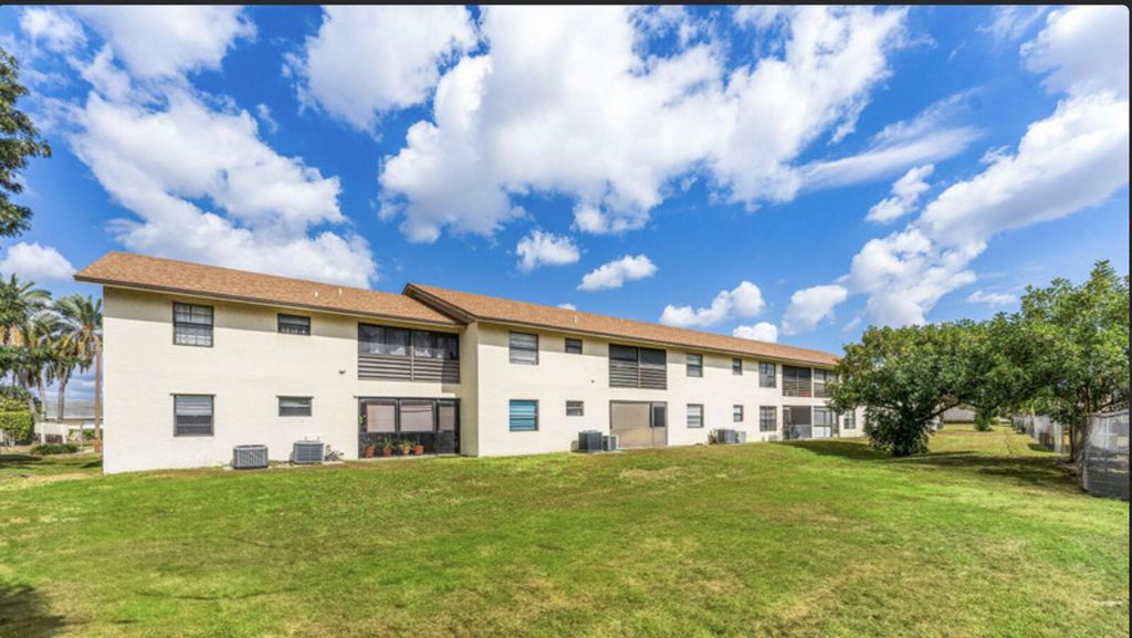 Photo of 5954 Longbow Lane #5, West Palm Beach, FL 33415 (MLS # B26024395)