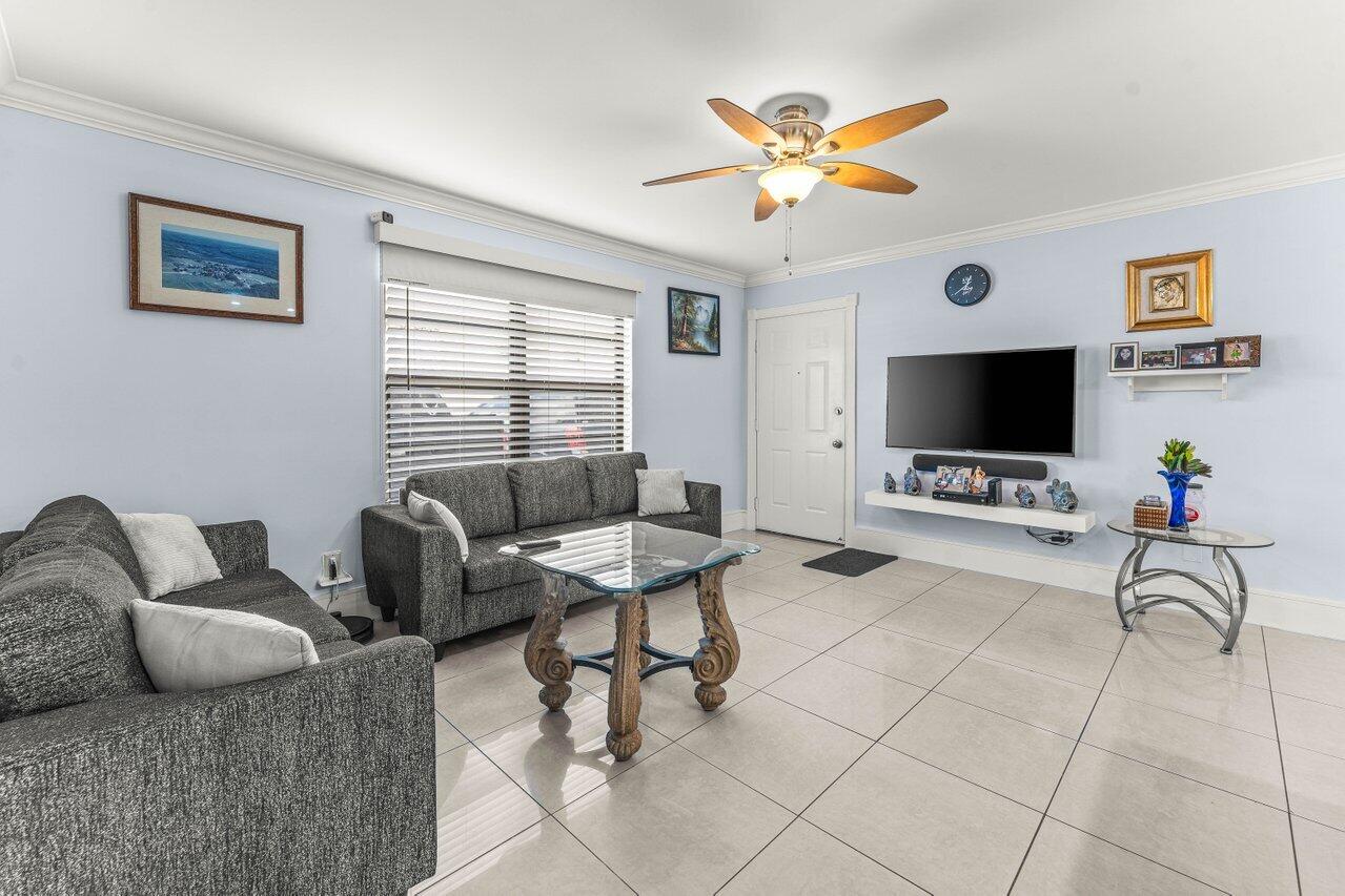 SHERWOOD VILLAGE CONDO - Residential