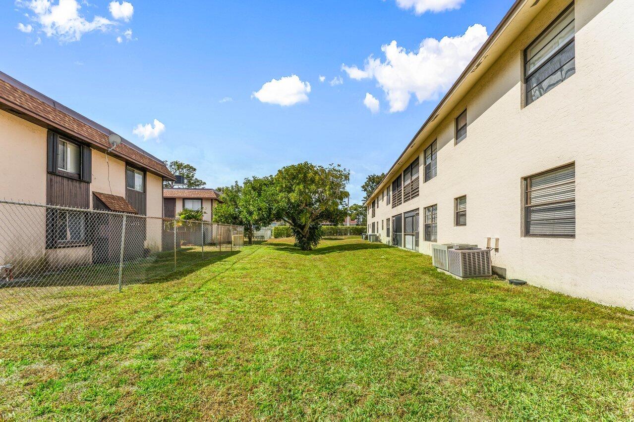 SHERWOOD VILLAGE CONDO - Residential
