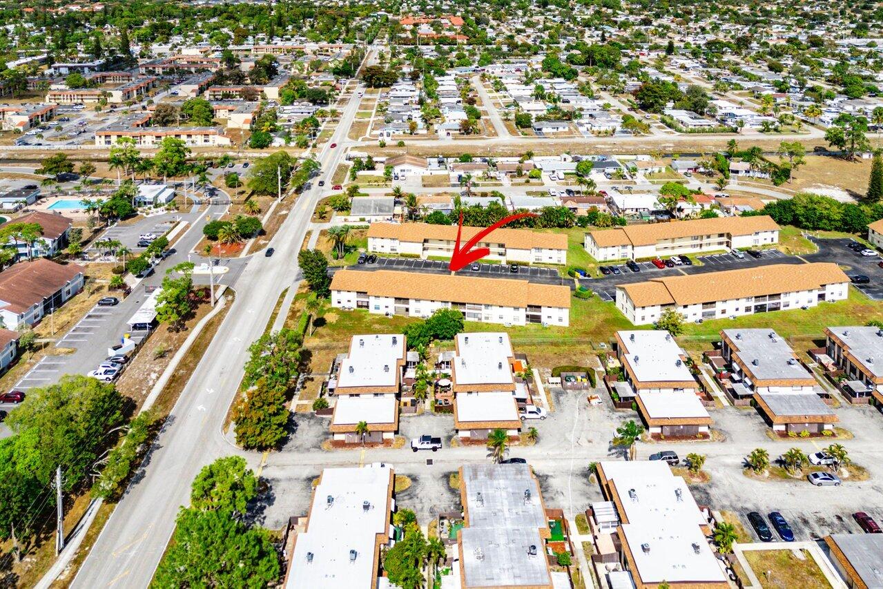 SHERWOOD VILLAGE CONDO - Residential