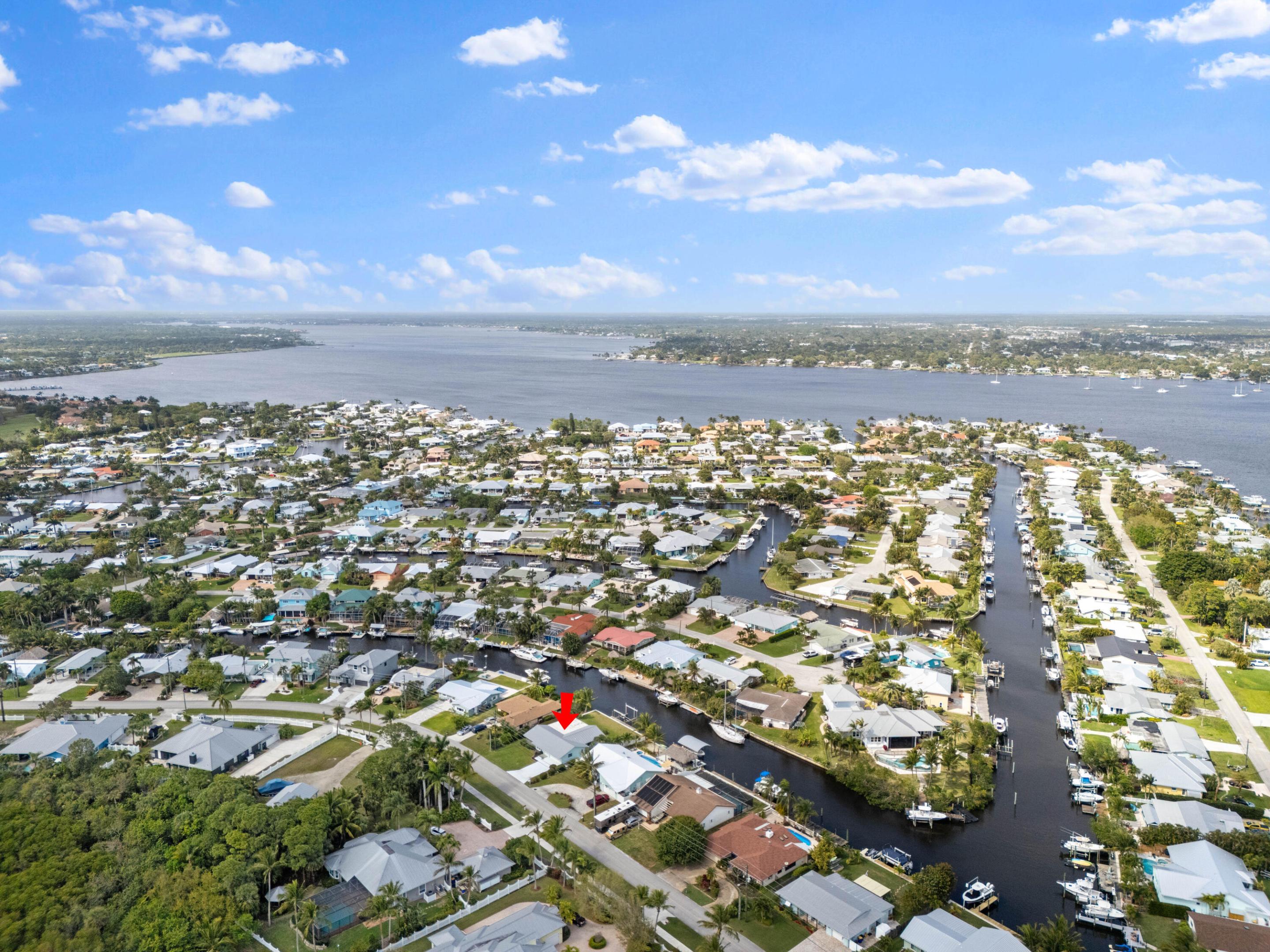LIGHTHOUSE POINT - Residential