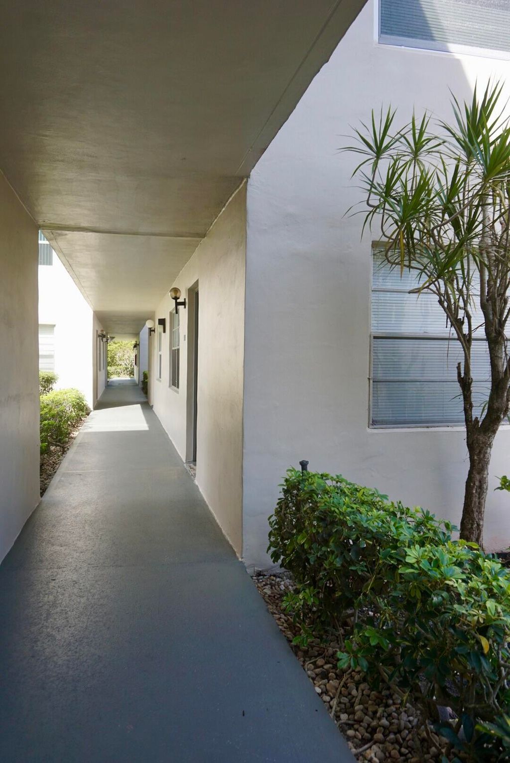 Photo of 307 Burgundy Ave #G, Delray Beach, FL 33484 (MLS # R11167676)