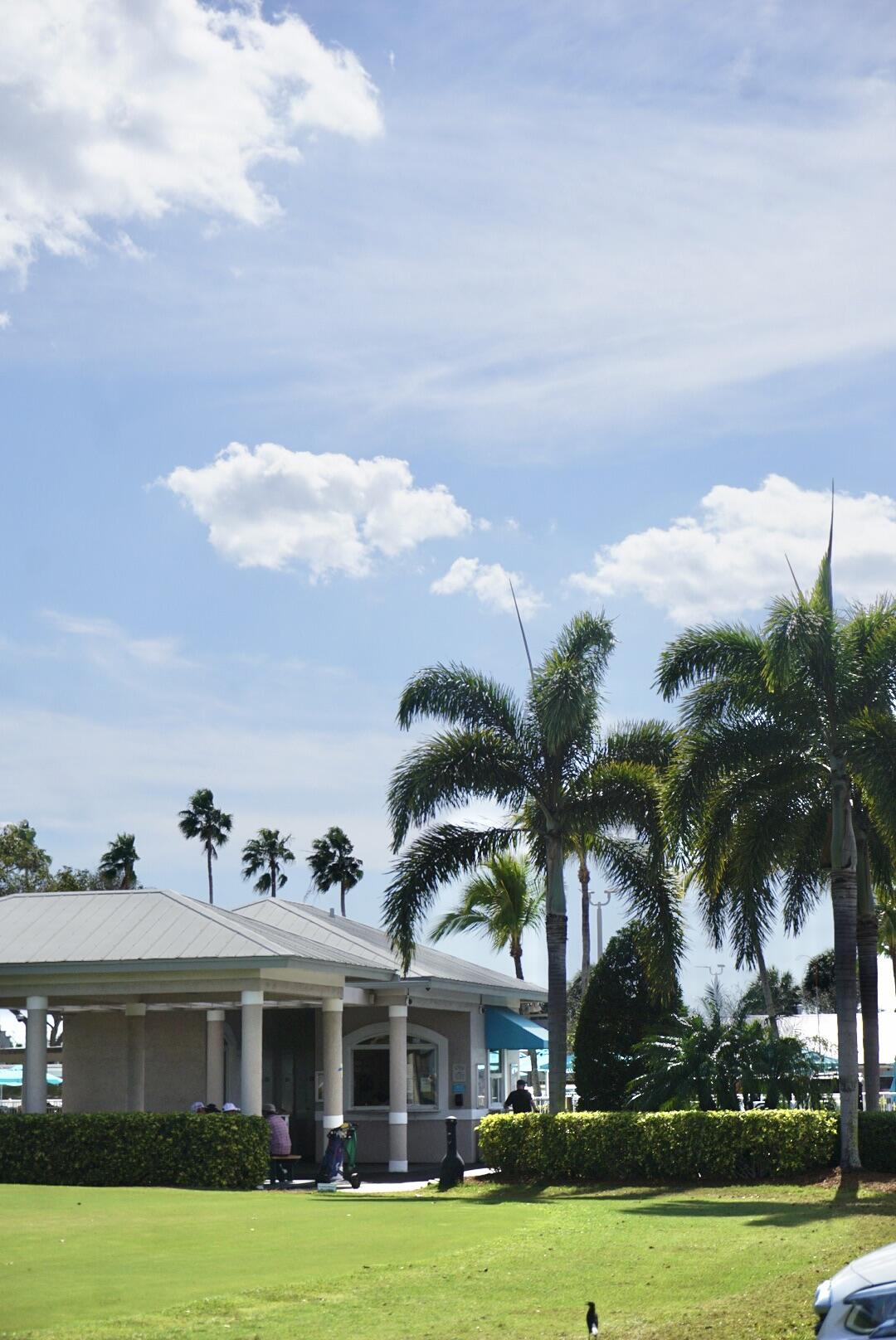 Kings Point Burgundy Condos - Residential