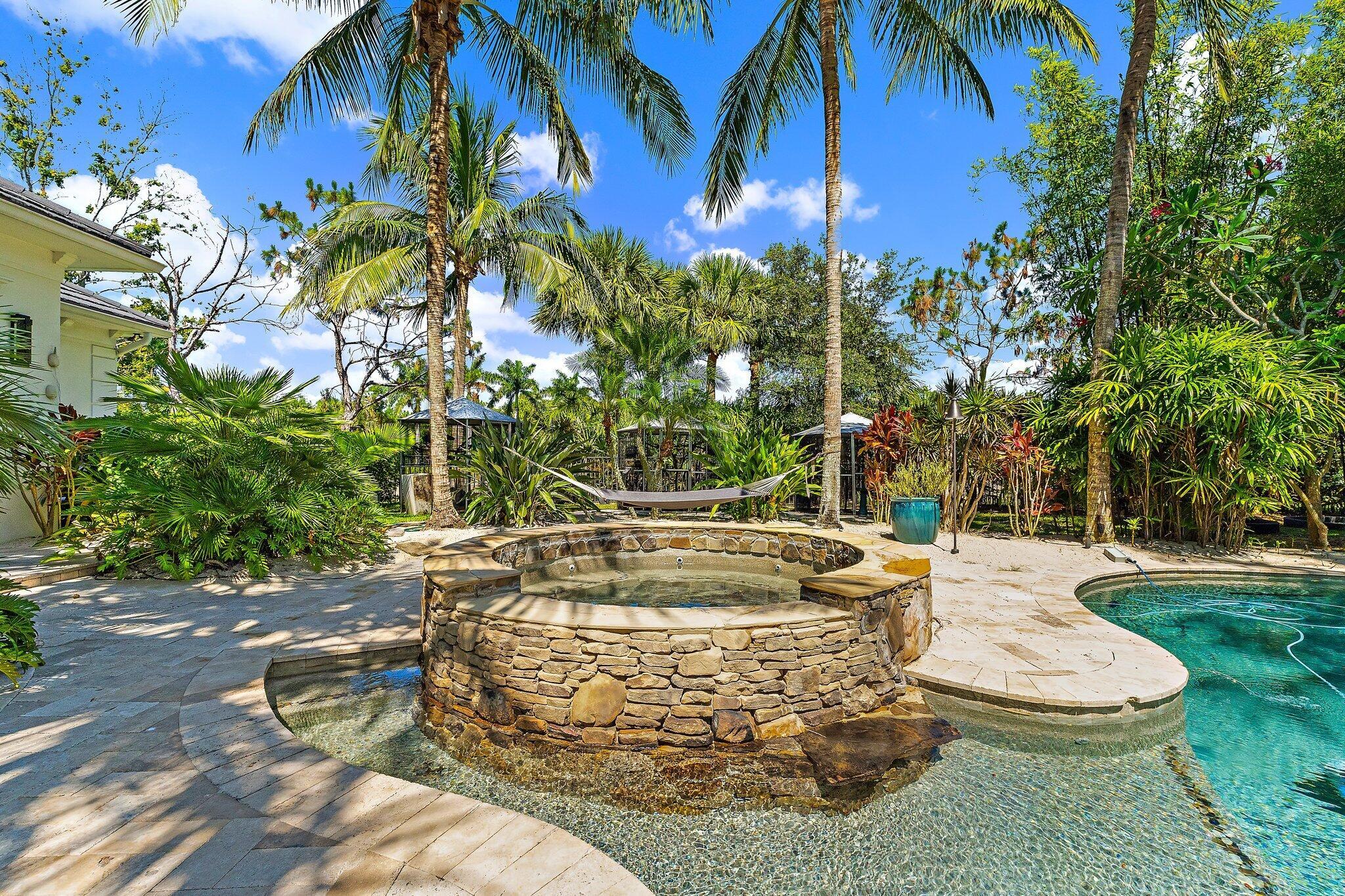 JUPITER EQUESTRIAN ESTATE - Residential