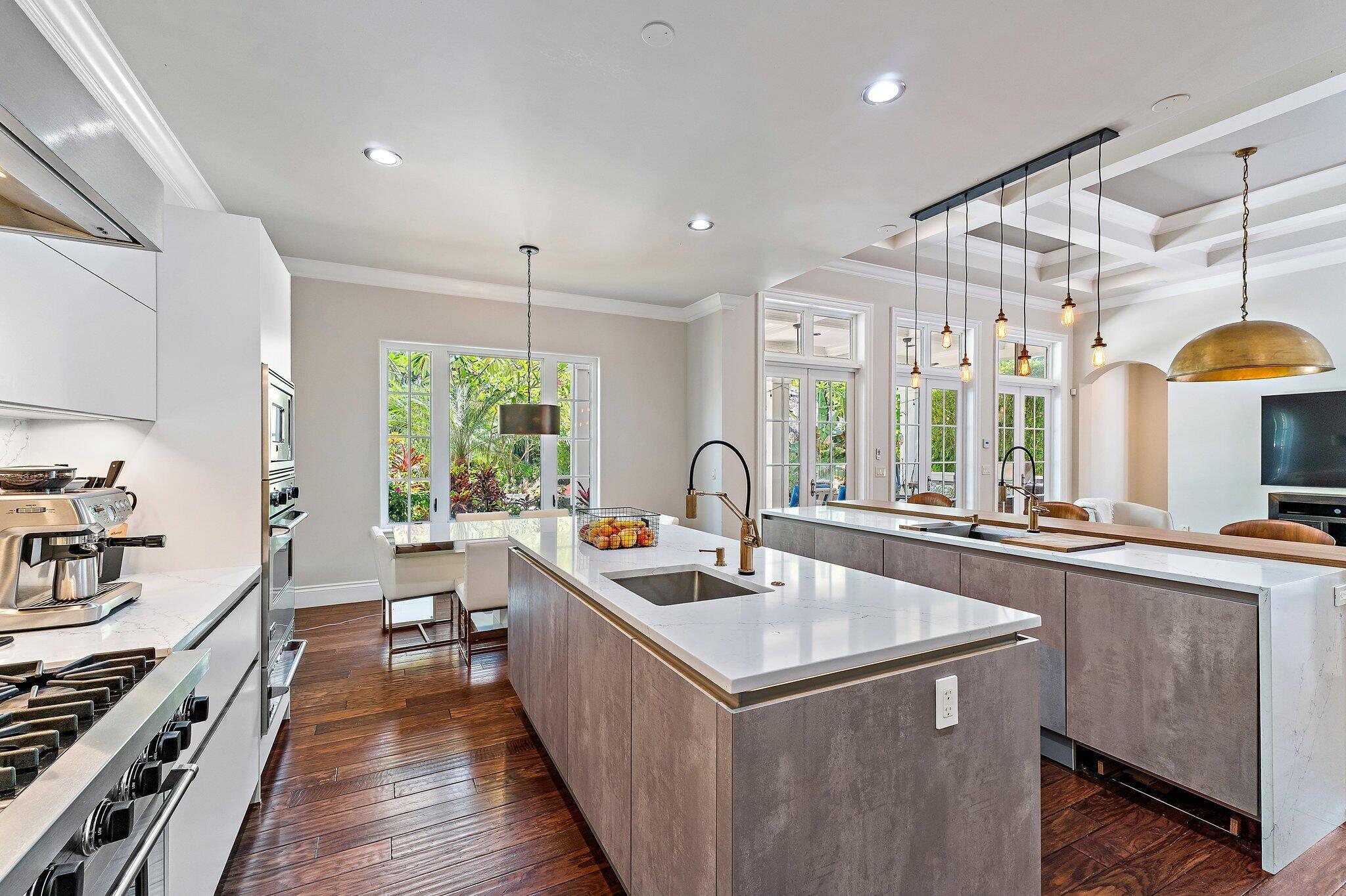 JUPITER EQUESTRIAN ESTATE - Residential