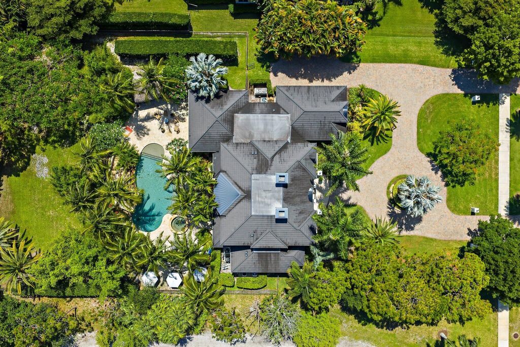 Photo of 8082 SE Hidden Bridge Court, Jupiter, FL 33458 (MLS # R11101146)