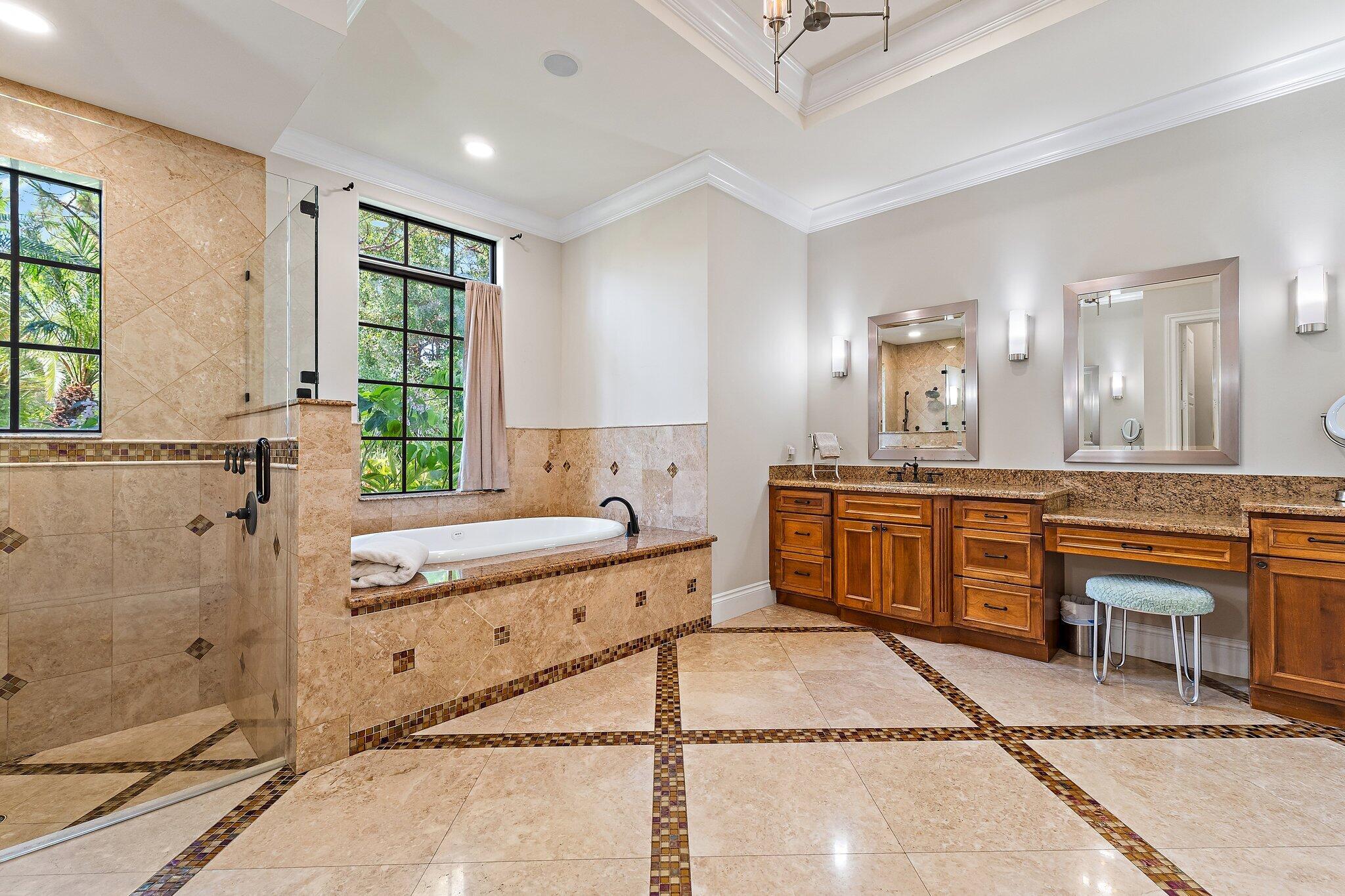 JUPITER EQUESTRIAN ESTATE - Residential