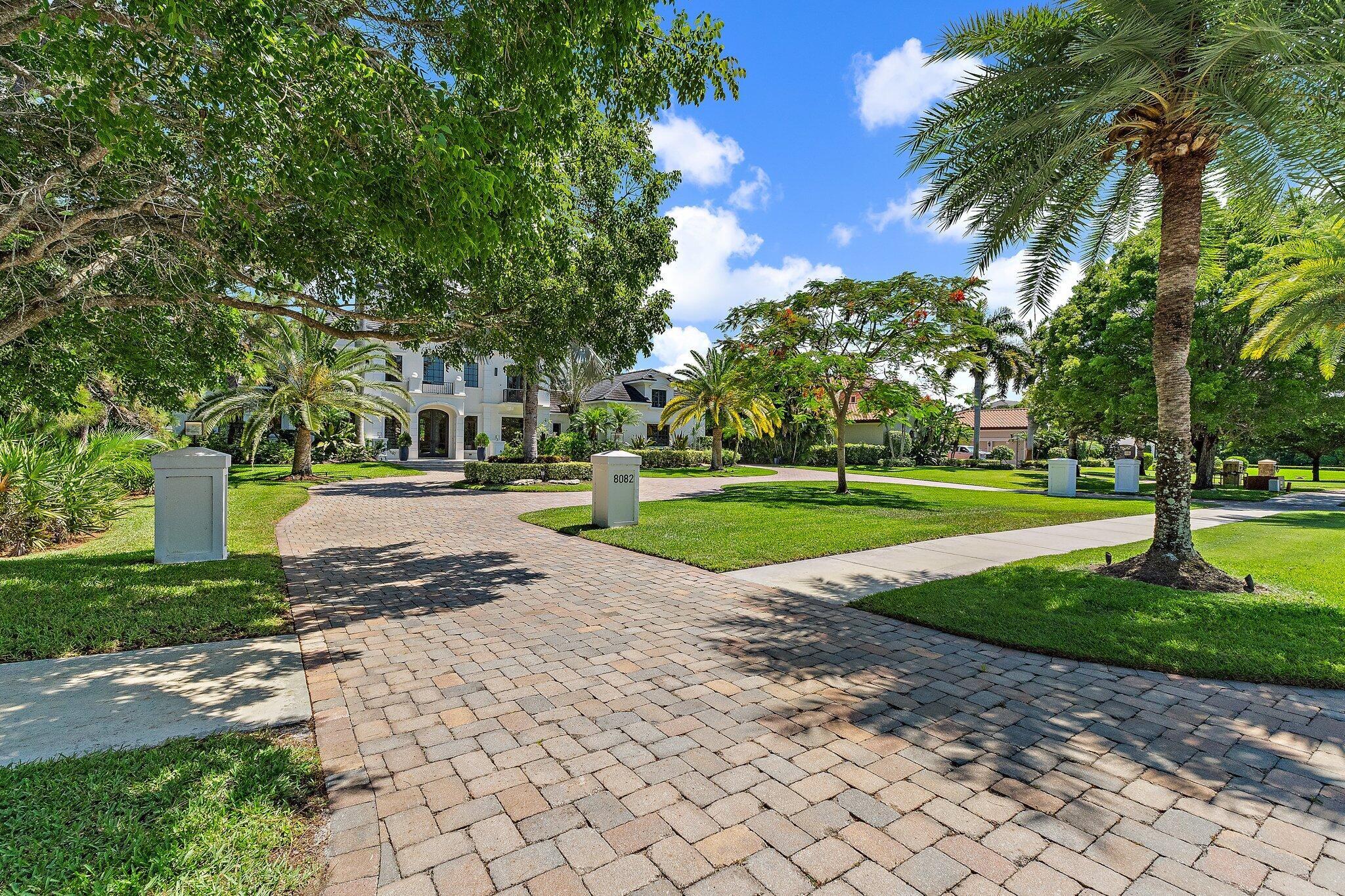 JUPITER EQUESTRIAN ESTATE - Residential