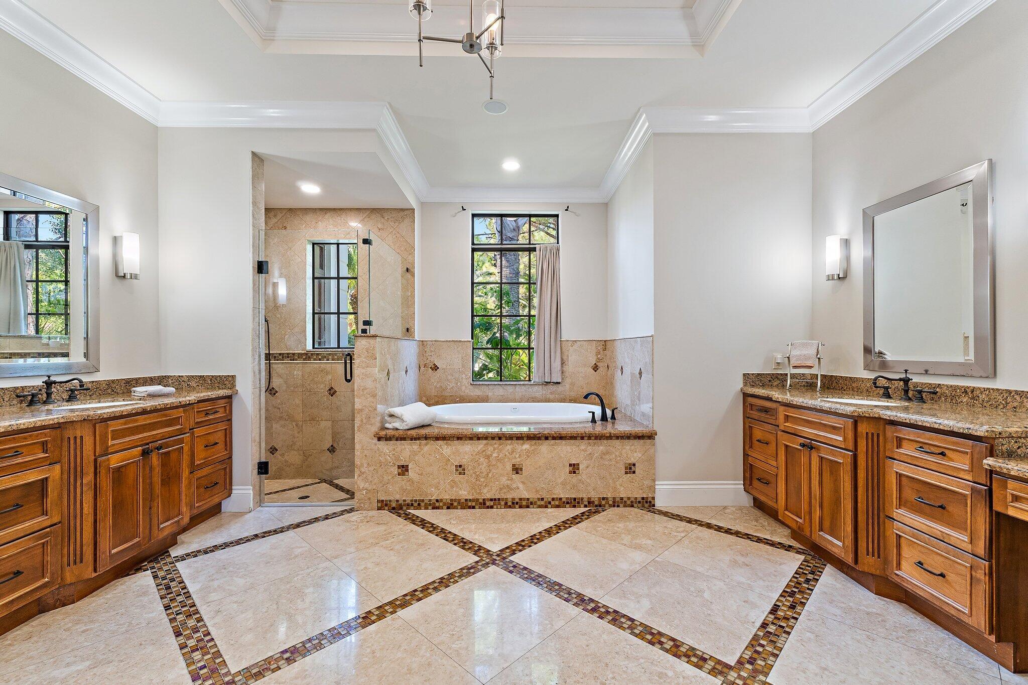 JUPITER EQUESTRIAN ESTATE - Residential