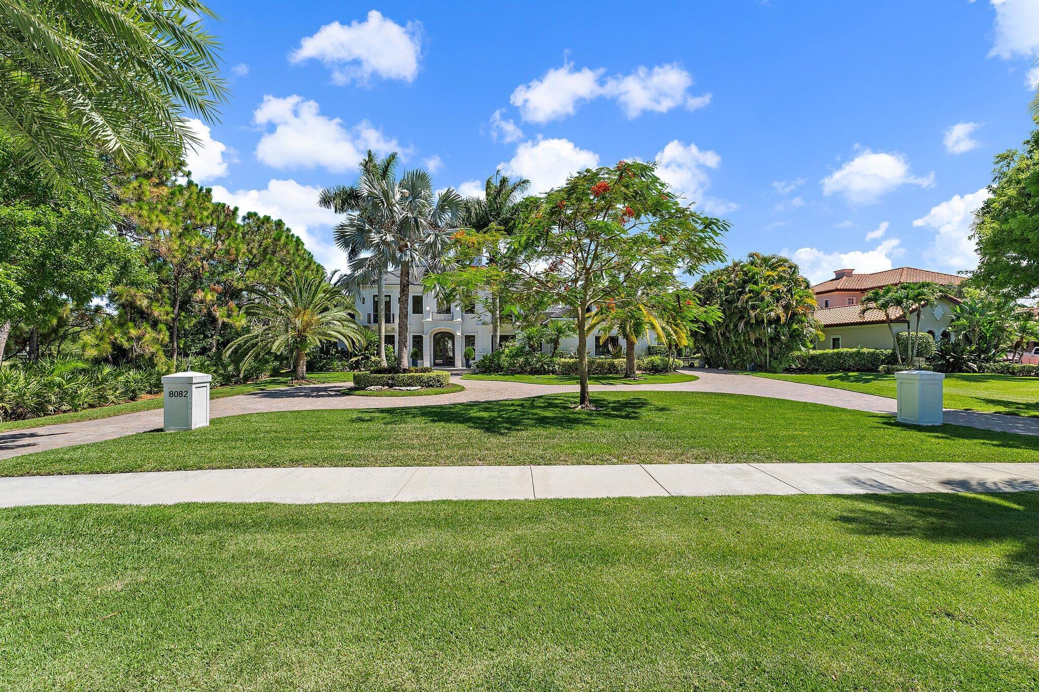 JUPITER EQUESTRIAN ESTATE - Residential