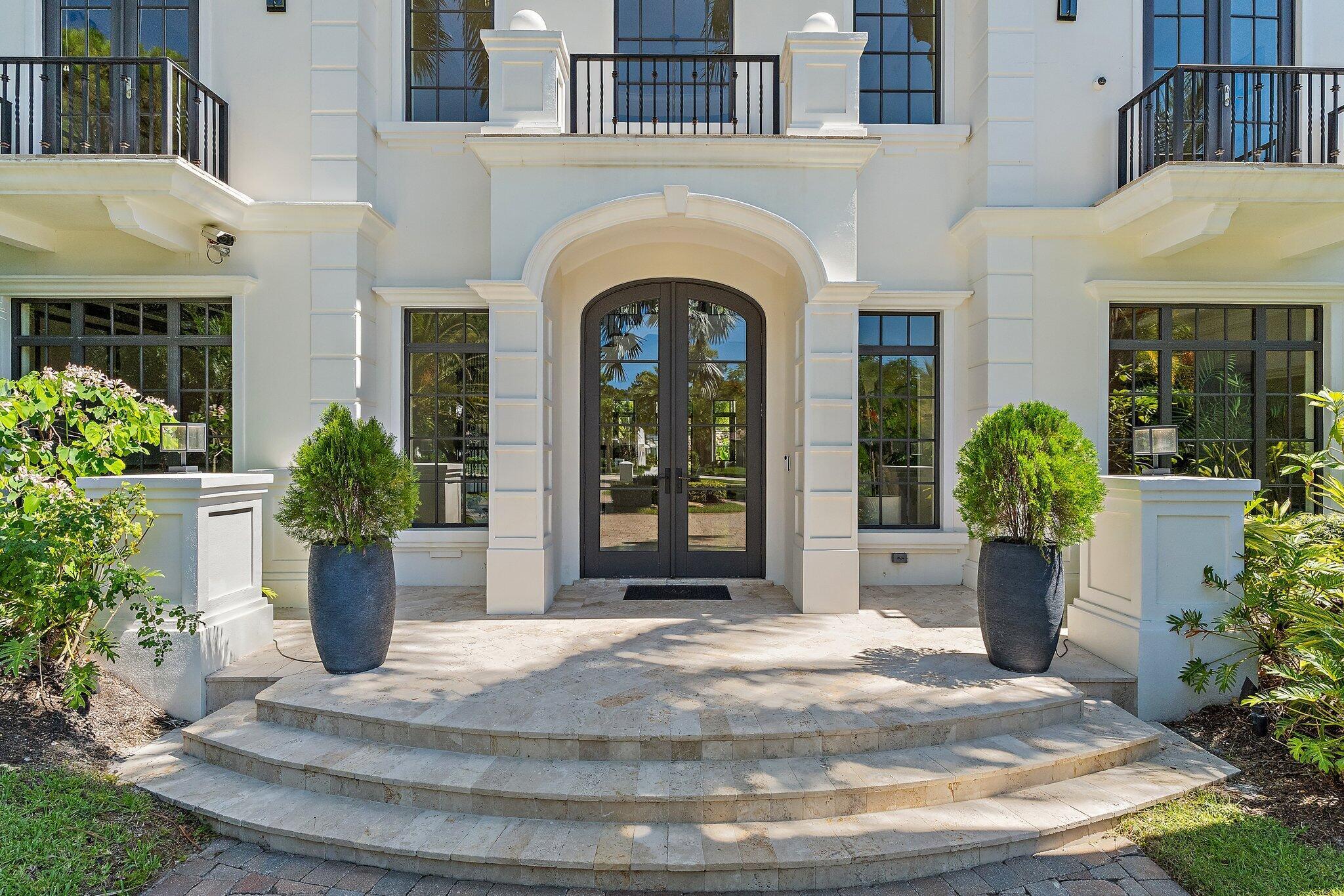 JUPITER EQUESTRIAN ESTATE - Residential