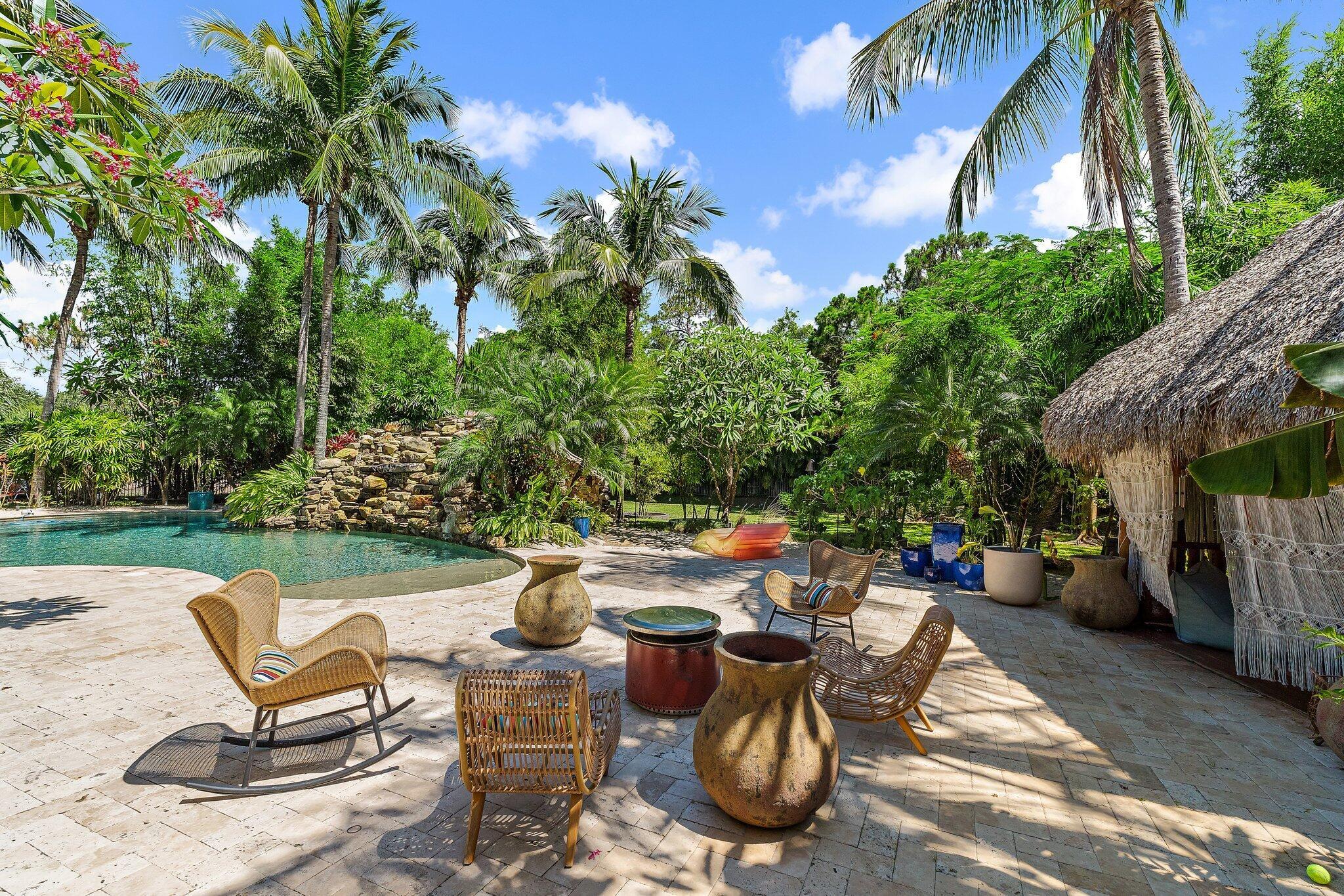 JUPITER EQUESTRIAN ESTATE - Residential