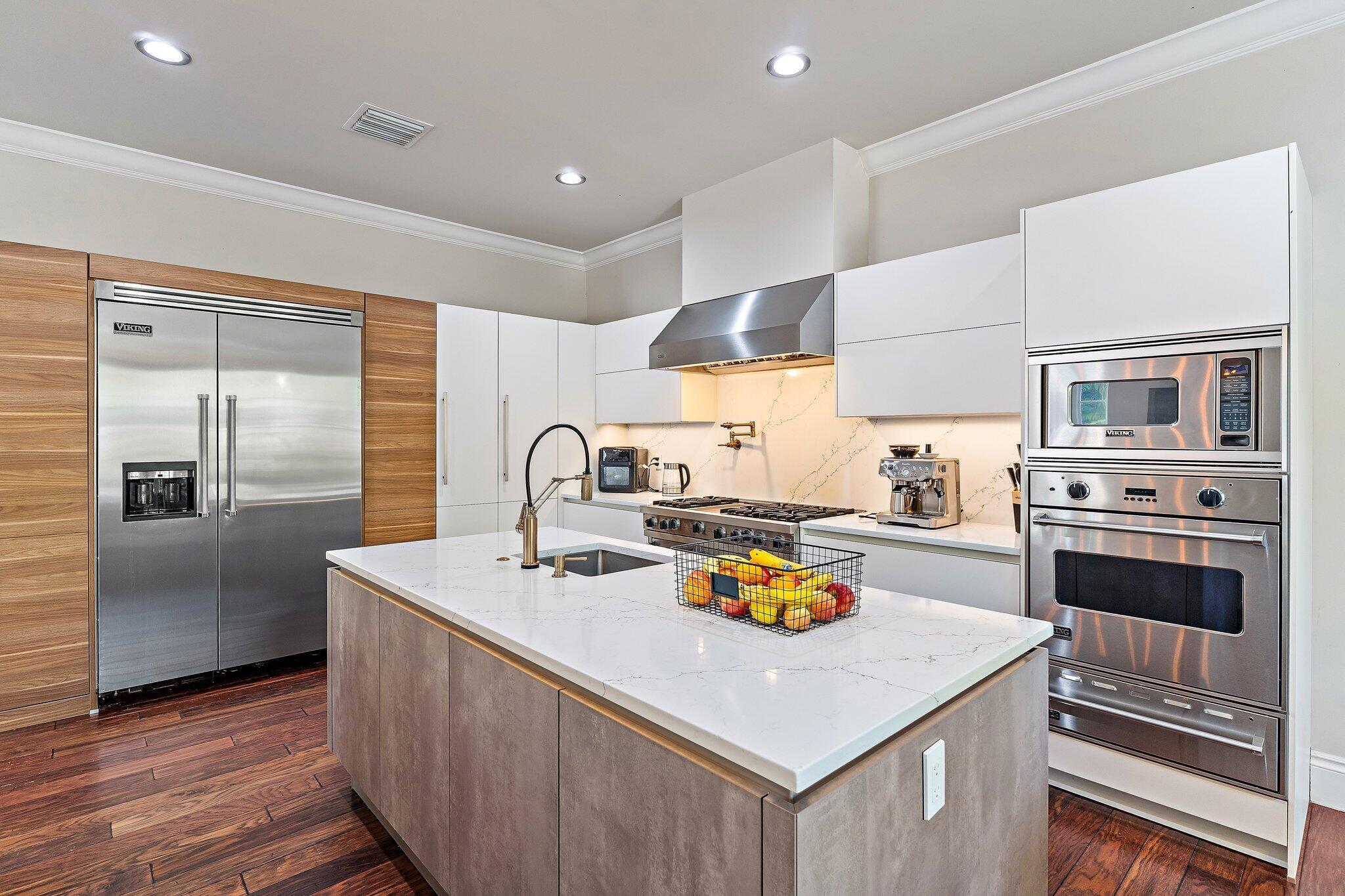 JUPITER EQUESTRIAN ESTATE - Residential