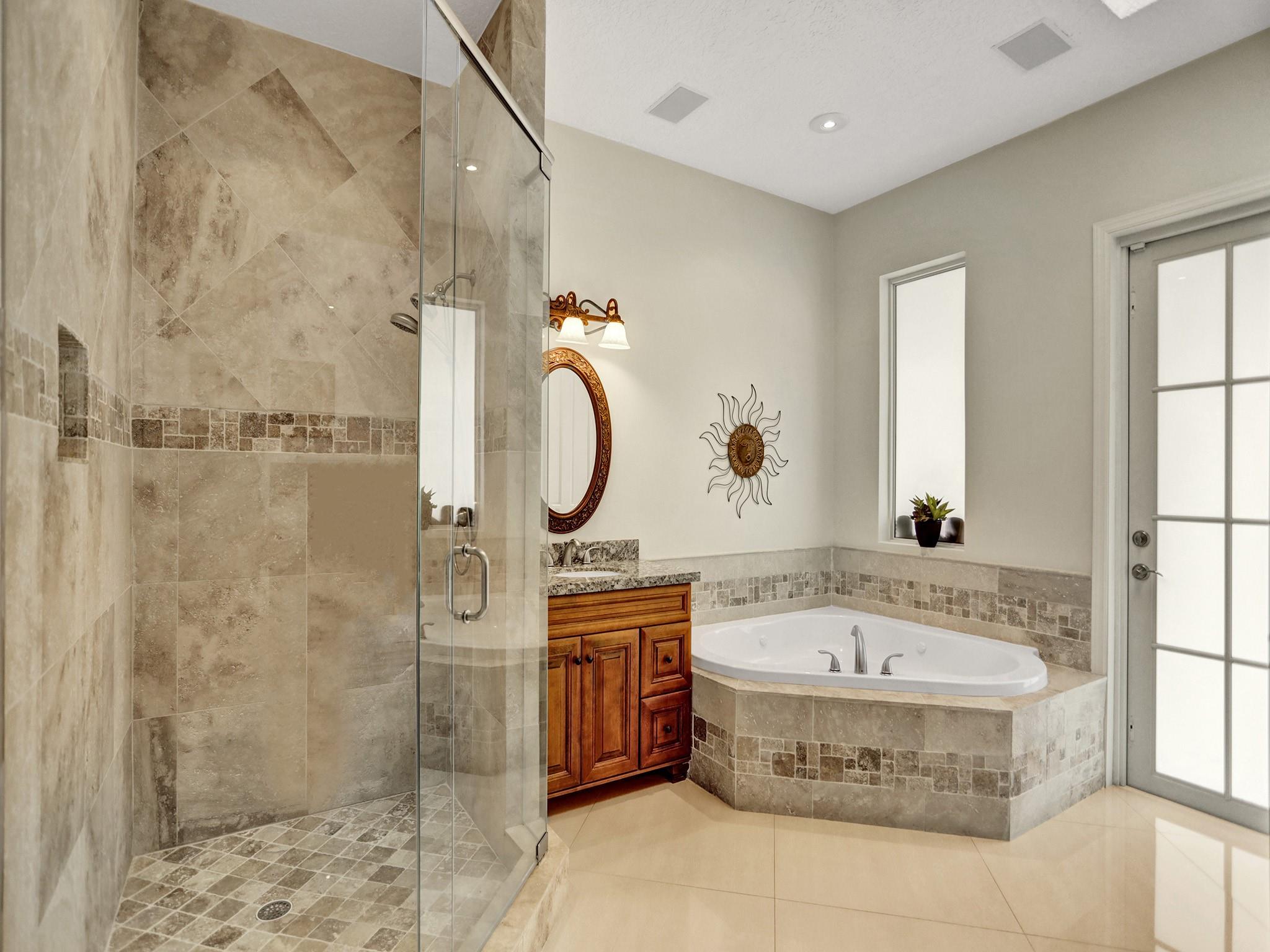 Lake Placid 35-23 B - Residential