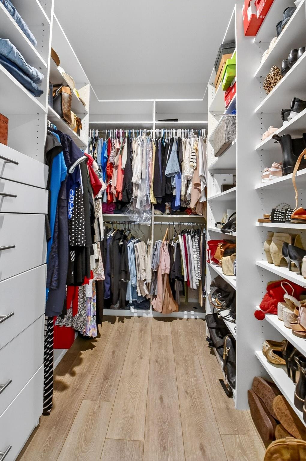 POINTE OF WOODS PUD - Residential