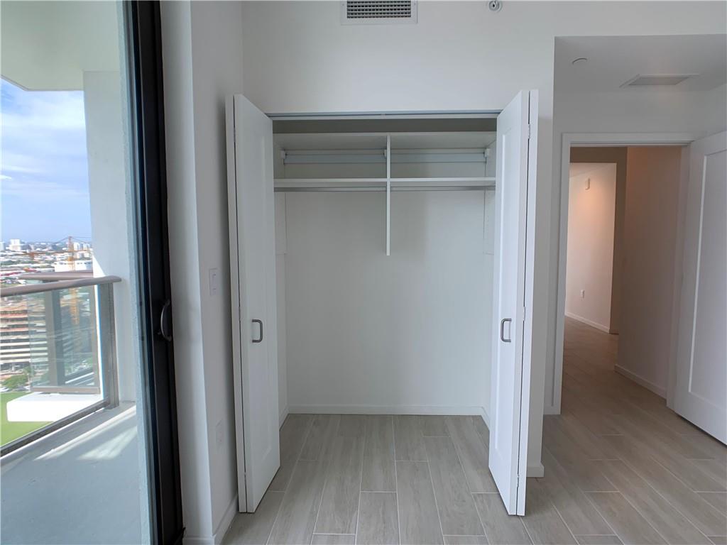 GIO MIDTOWN - Residential Lease