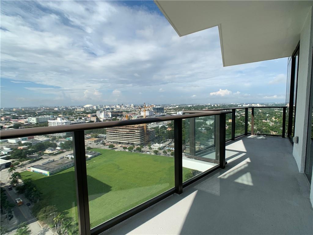 GIO MIDTOWN - Residential Lease