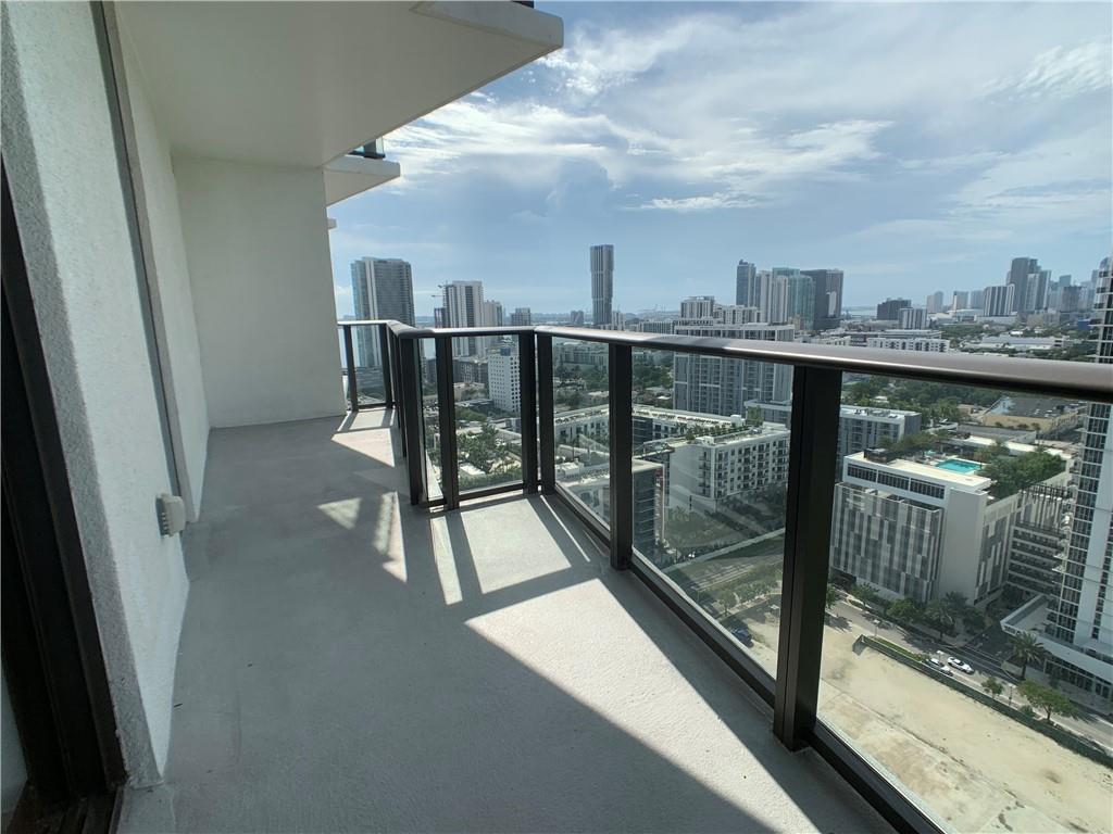 GIO MIDTOWN - Residential Lease