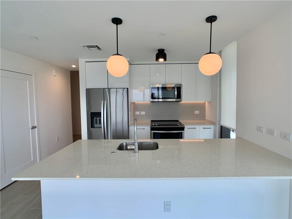 GIO MIDTOWN - Residential Lease