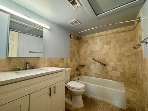 A home in Wilton Manors