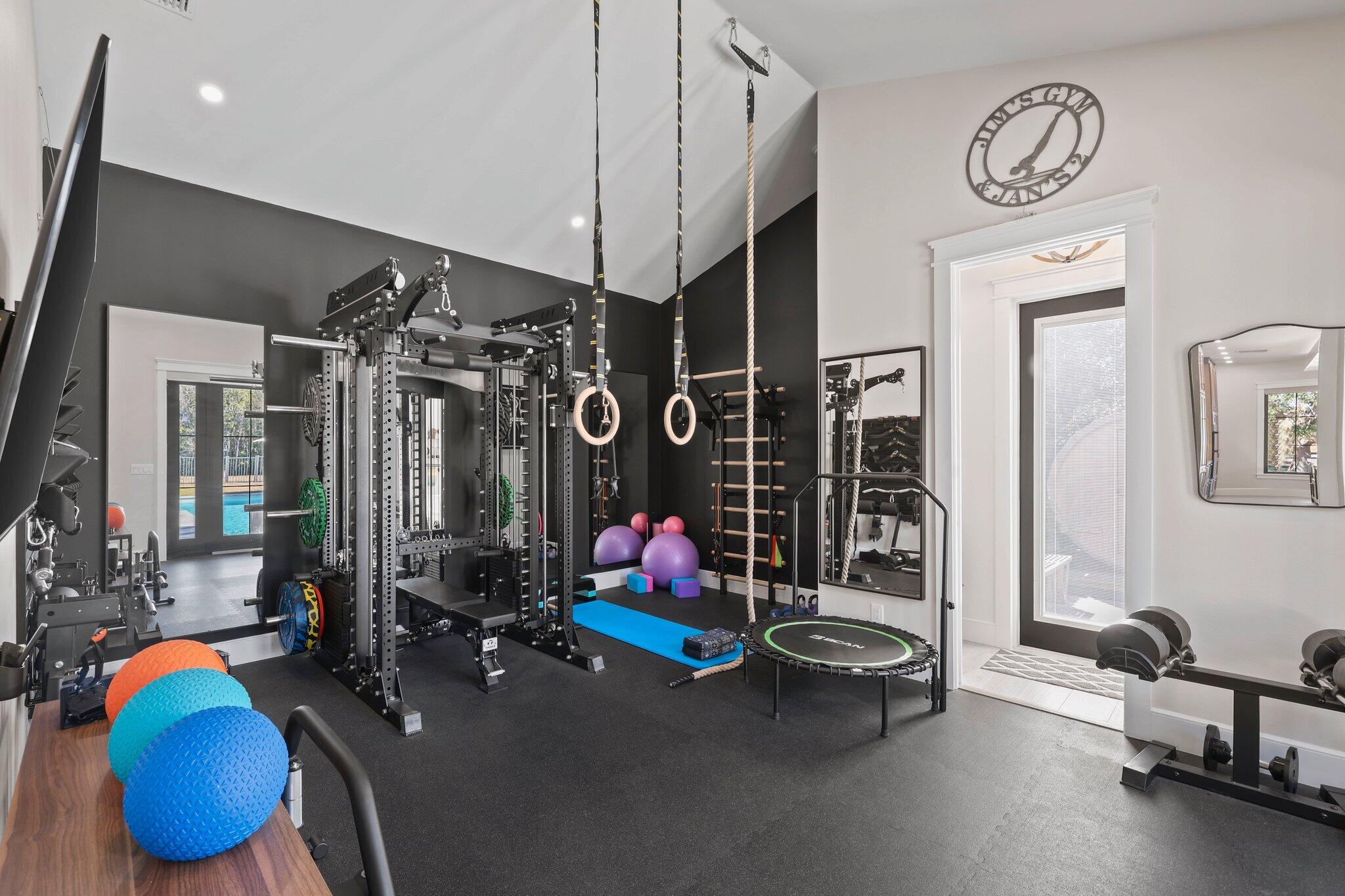 BRIDLEWOOD RANCHES - Residential