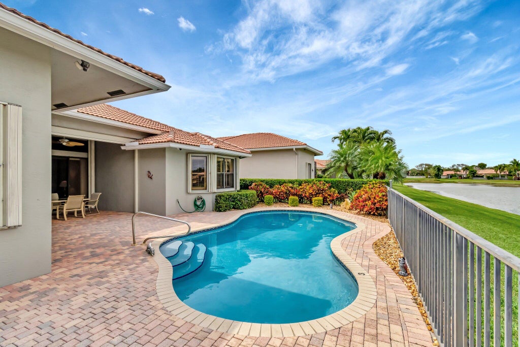 Photo of 6976 Antinori Lane, Boynton Beach, FL 33437 (MLS # R11064889)