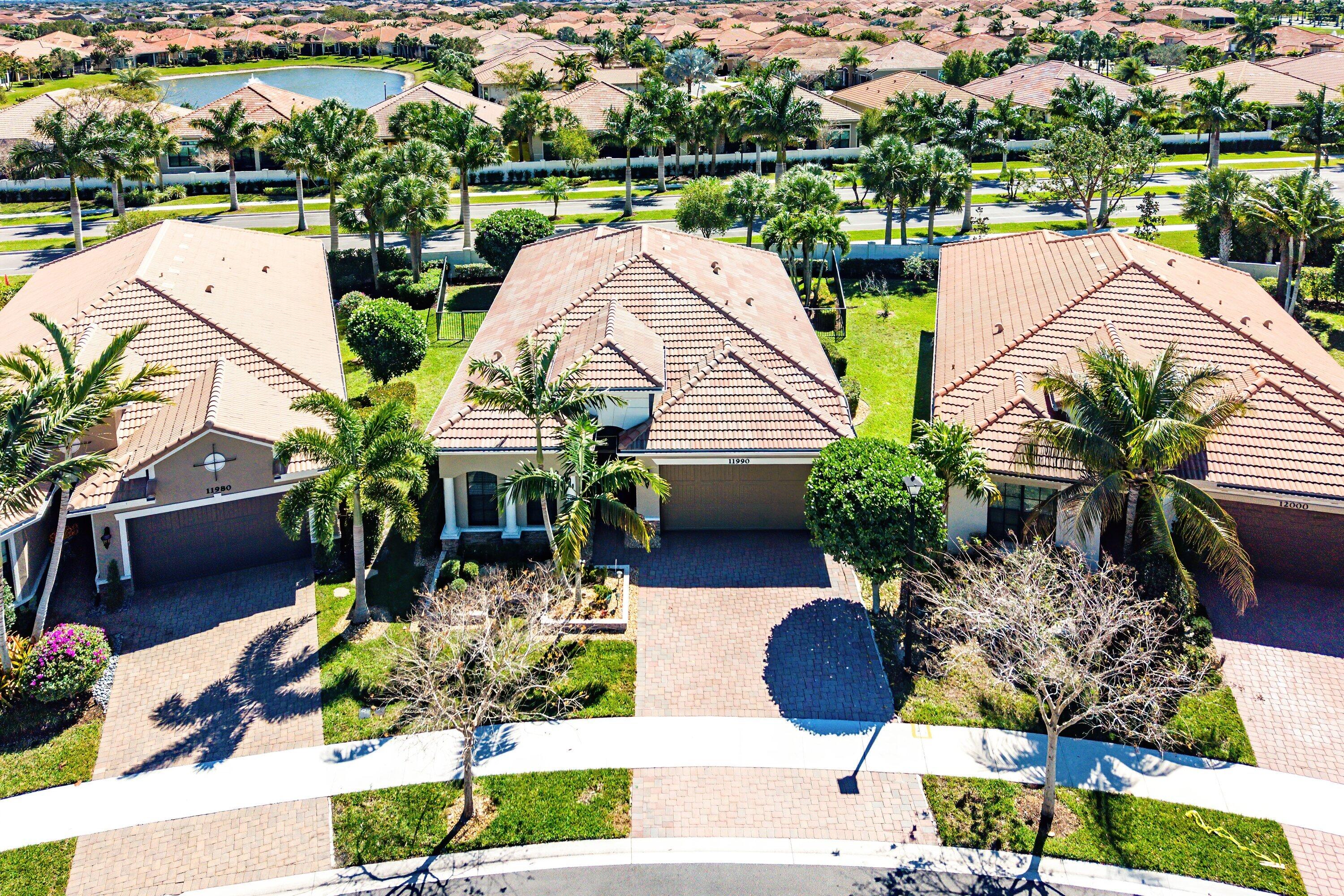 PARKLAND ROYALE - Residential