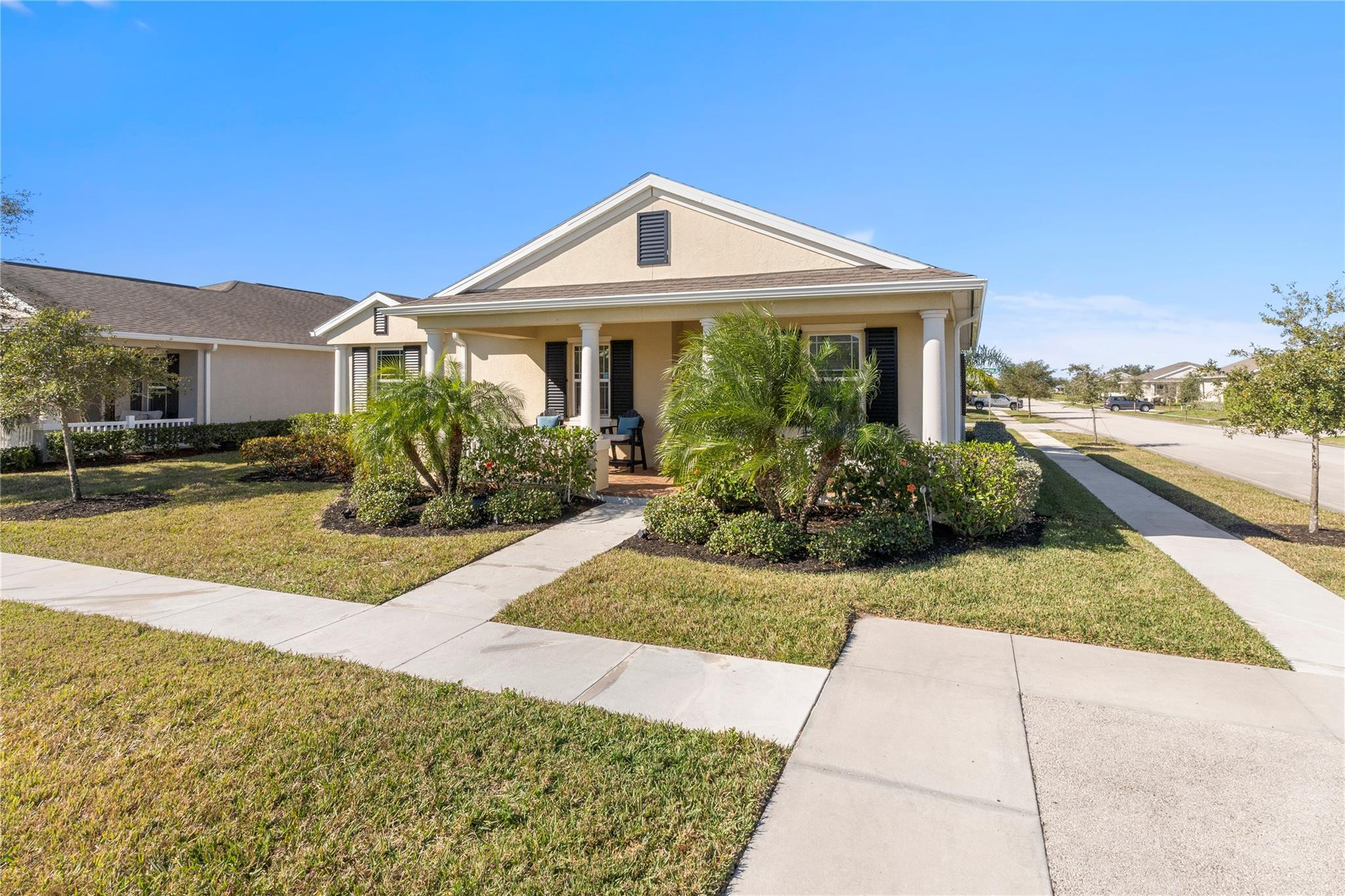 Pointe West East Village, - Residential