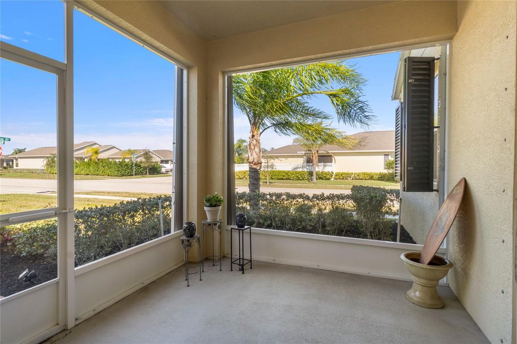 Photo of 1420 Fortrose Drive, Vero Beach, FL 32966 (MLS # F10552315)