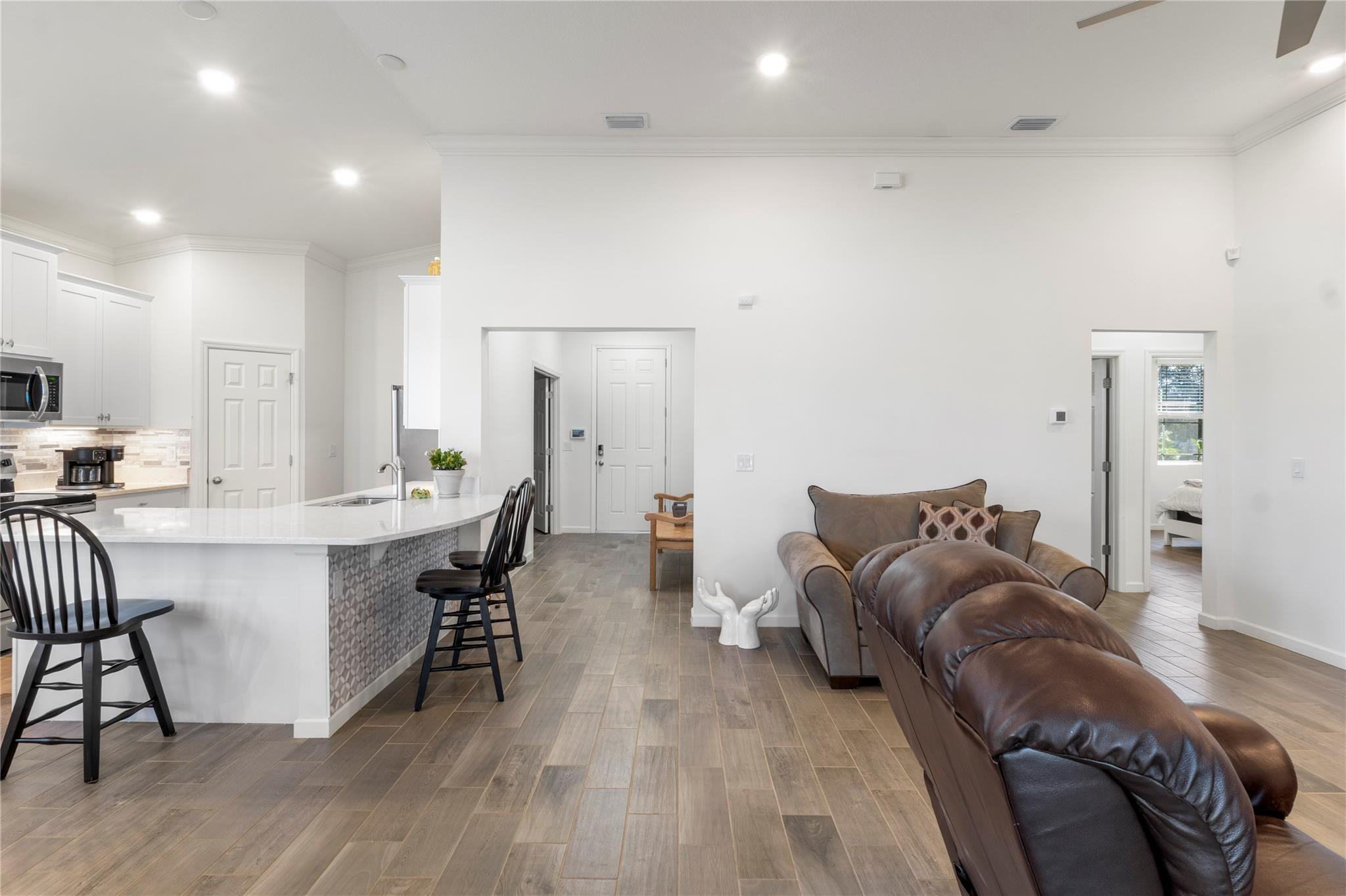 Pointe West East Village, - Residential