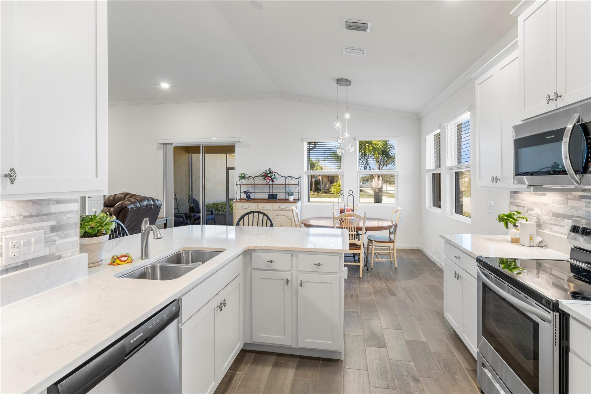 Pointe West East Village, - Residential