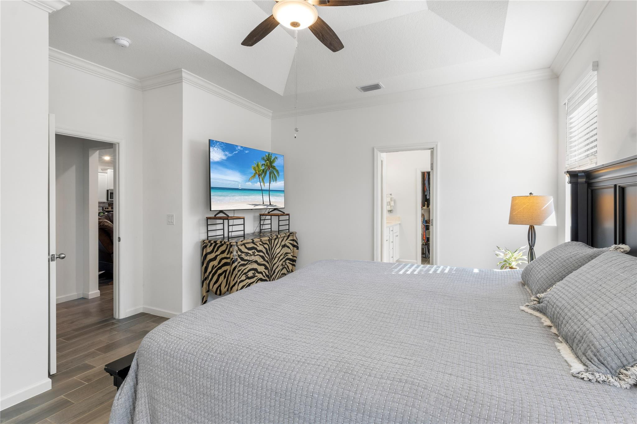 Pointe West East Village, - Residential