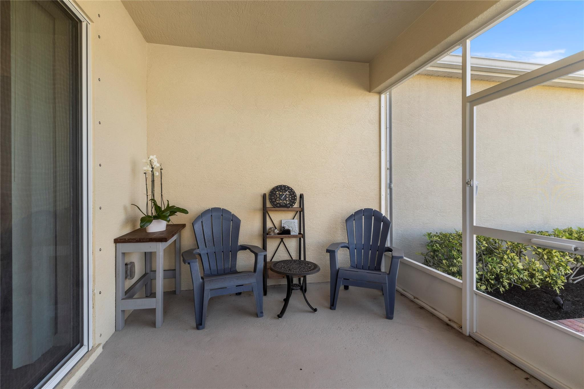 Pointe West East Village, - Residential