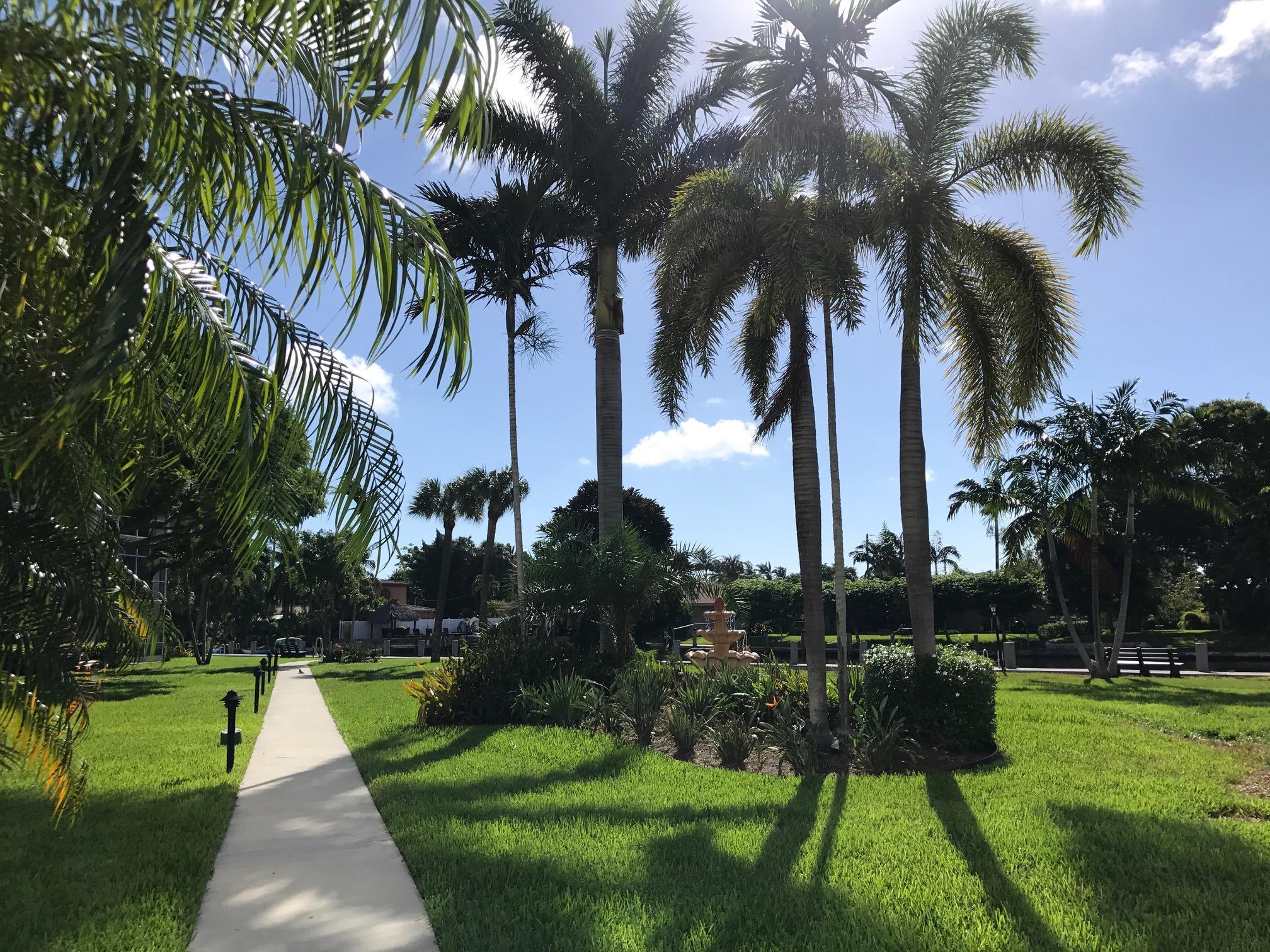 RIVER SHORES CONDO - Residential Lease