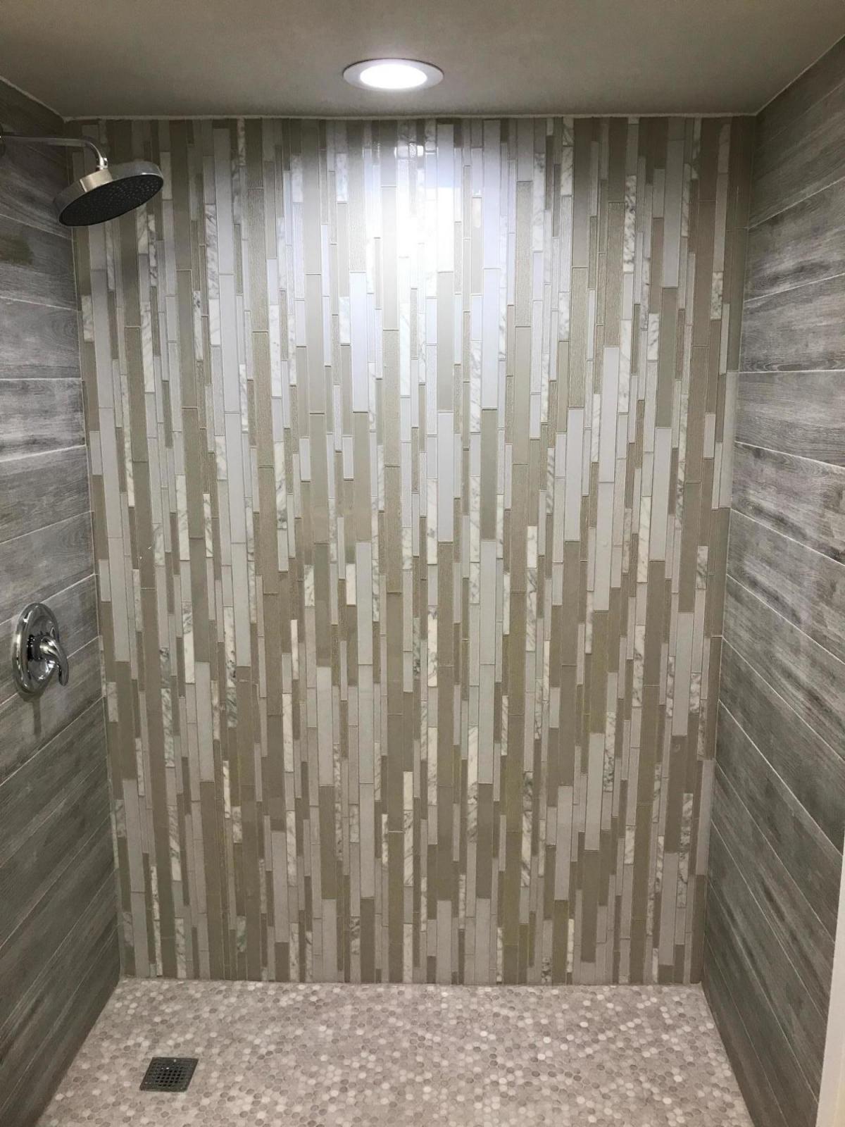 RIVER SHORES CONDO - Residential Lease