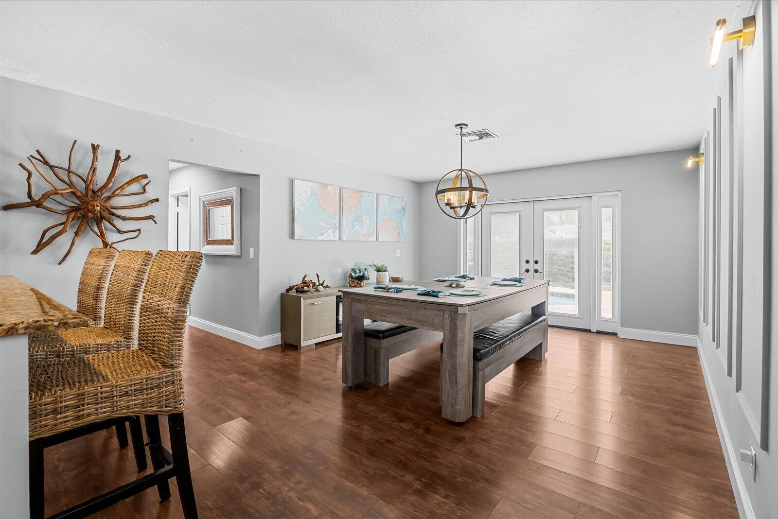 TROPIC VISTA - Residential