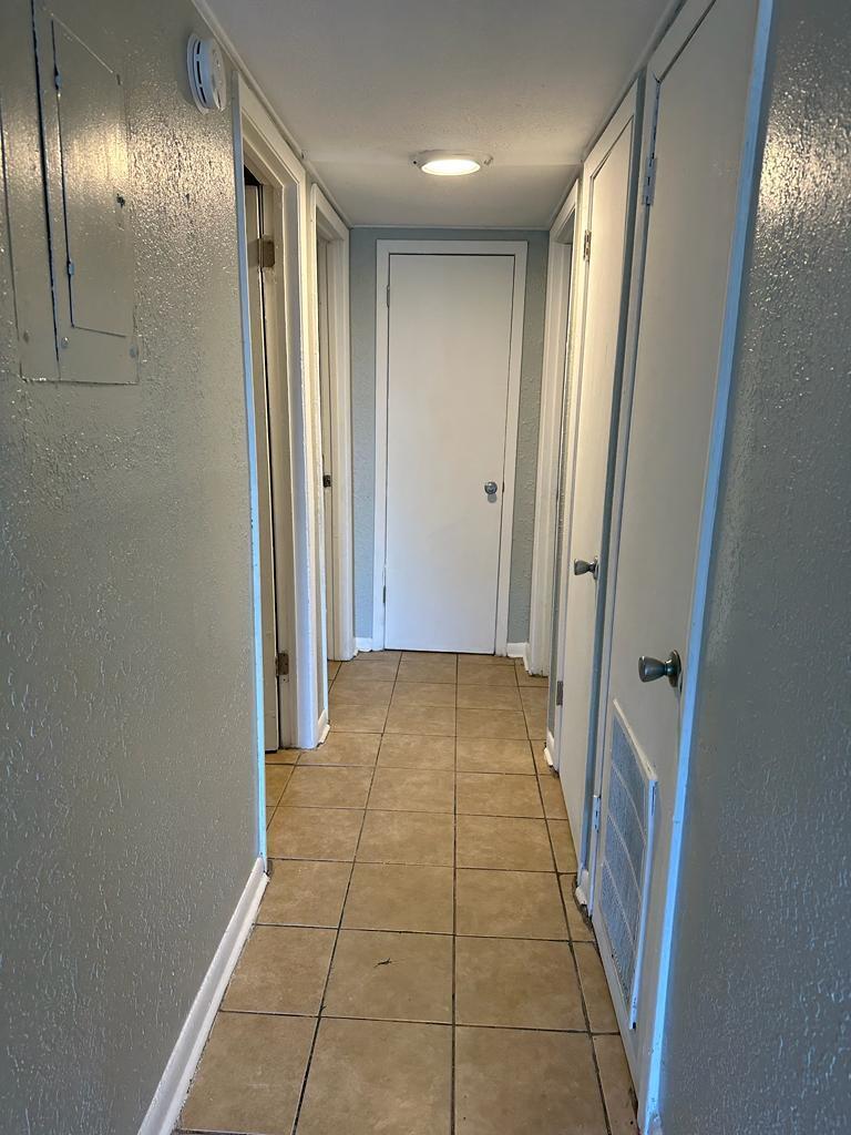 BILTMORE NO 05 - Residential Lease