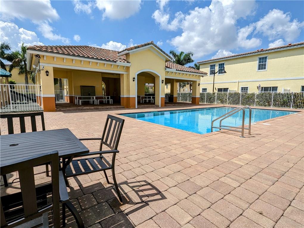 Cricket Club - Residential