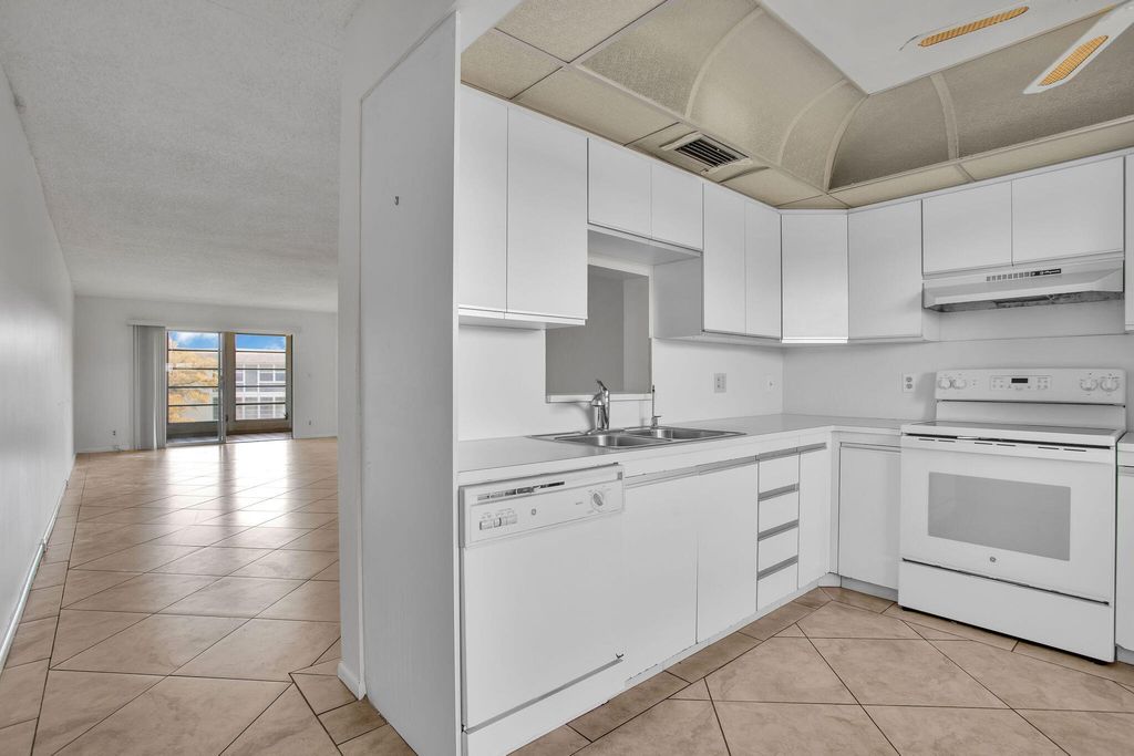 Photo of 3405 Bimini Lane #M4, Coconut Creek, FL 33066 (MLS # B26026441)